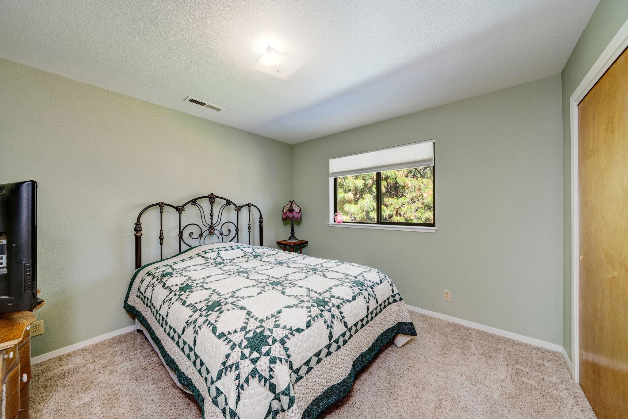 6880 Sylvan Road, Portola, Texas image 17