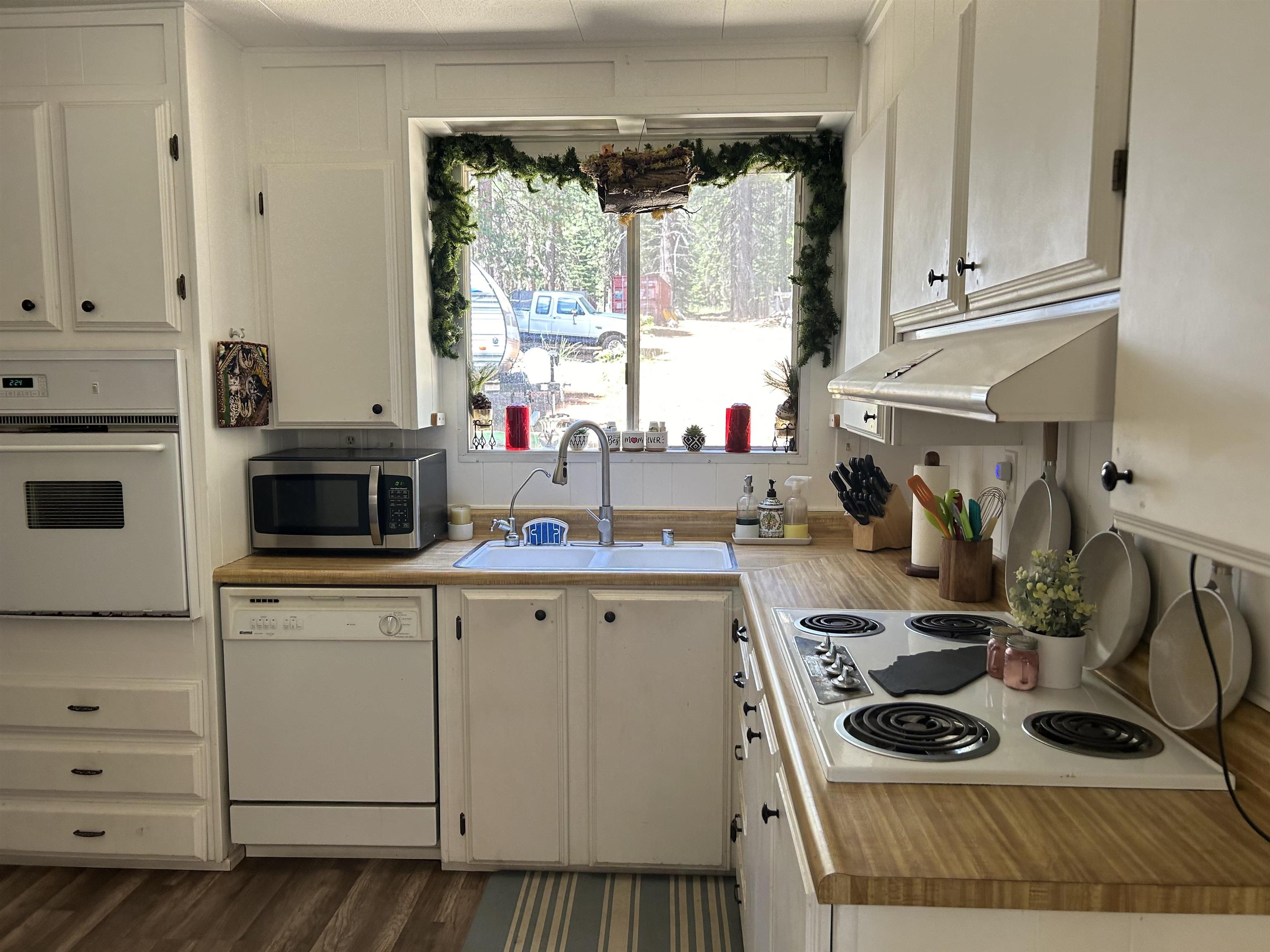 141 Peninsula Drive, Lake Almanor, California image 12
