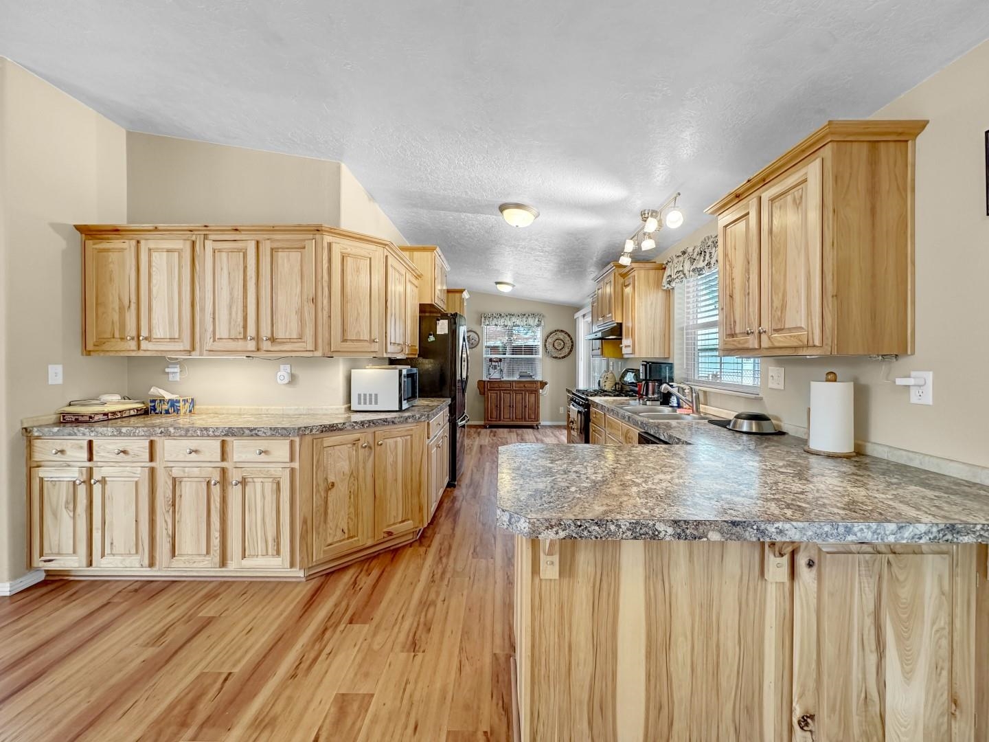 481 E Quincy Avenue, Portola, California image 17