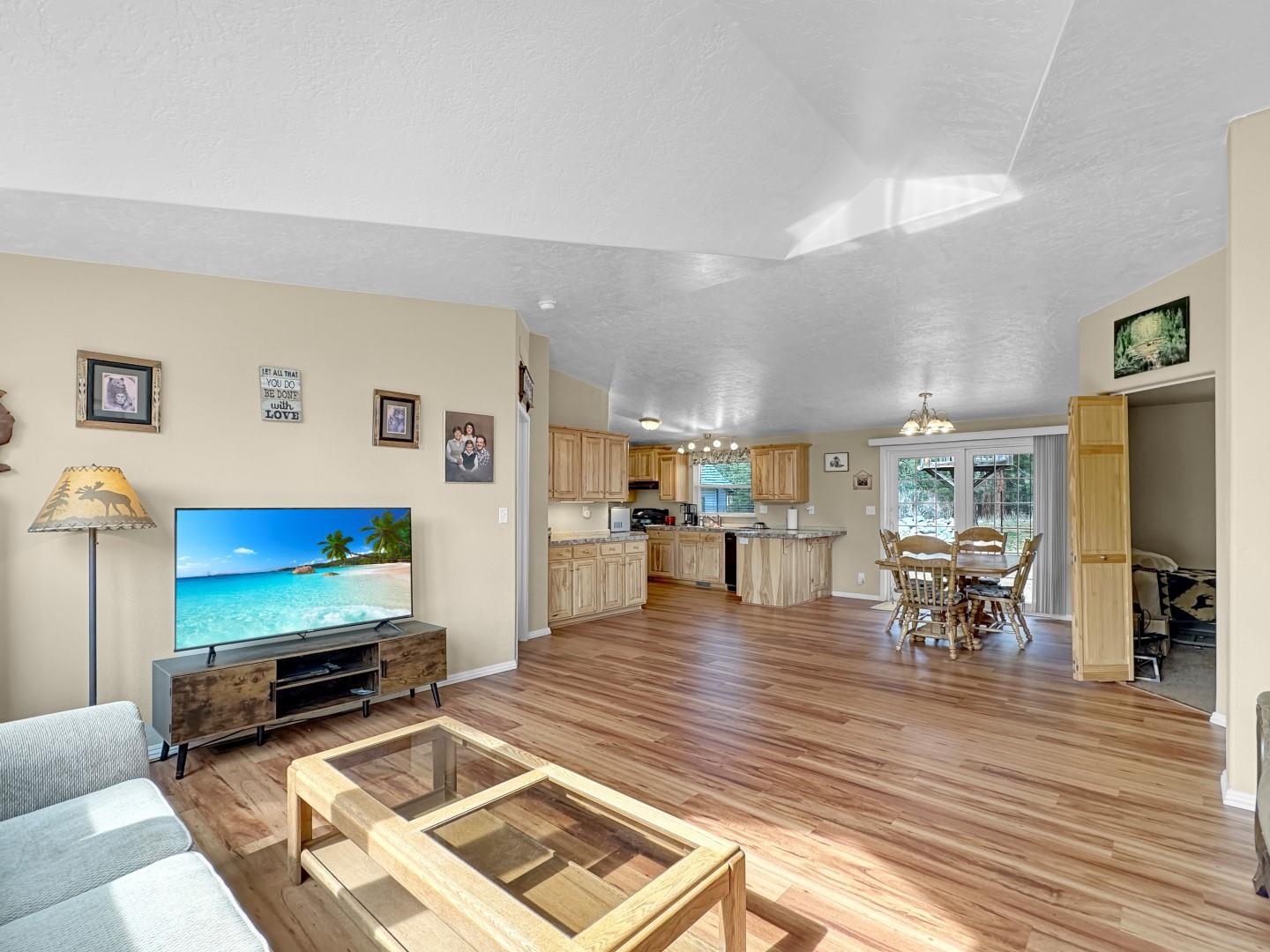 481 E Quincy Avenue, Portola, California image 12