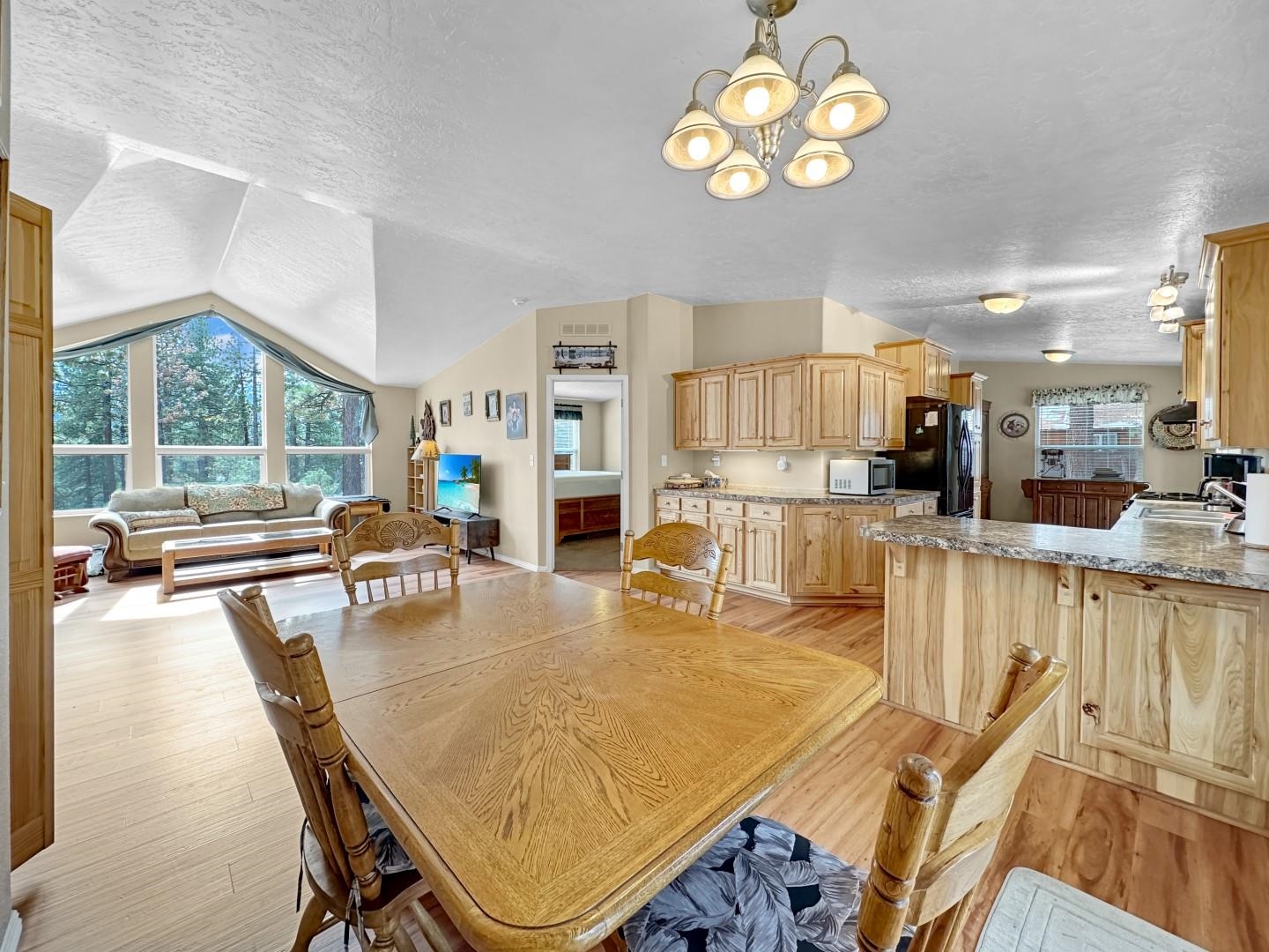 481 E Quincy Avenue, Portola, California image 14