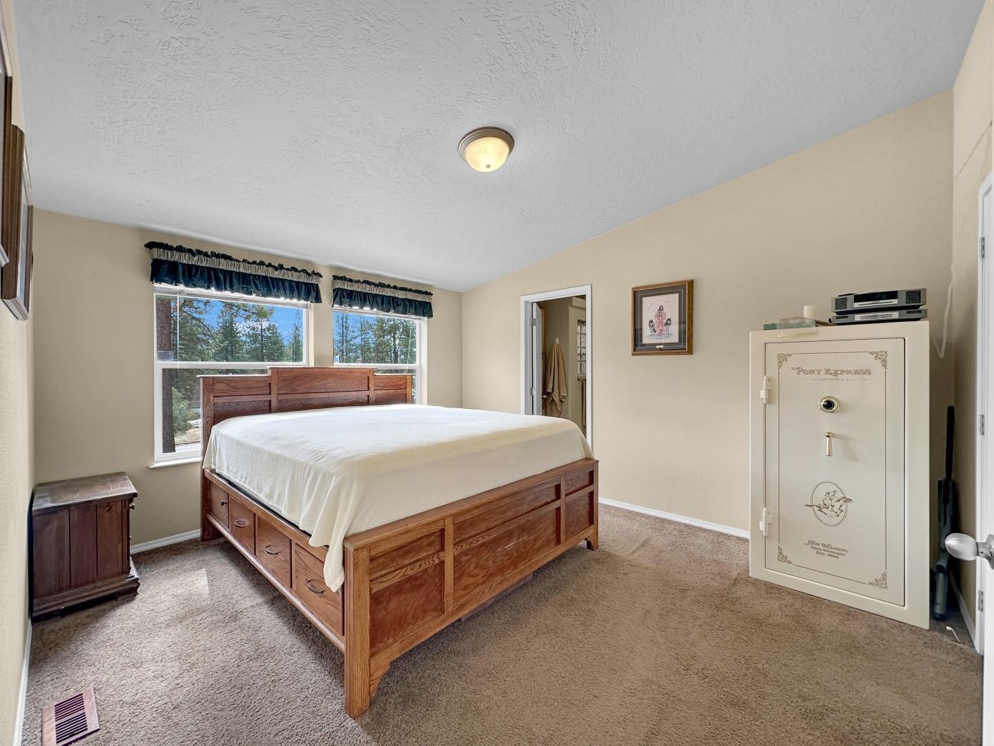 481 E Quincy Avenue, Portola, California image 22
