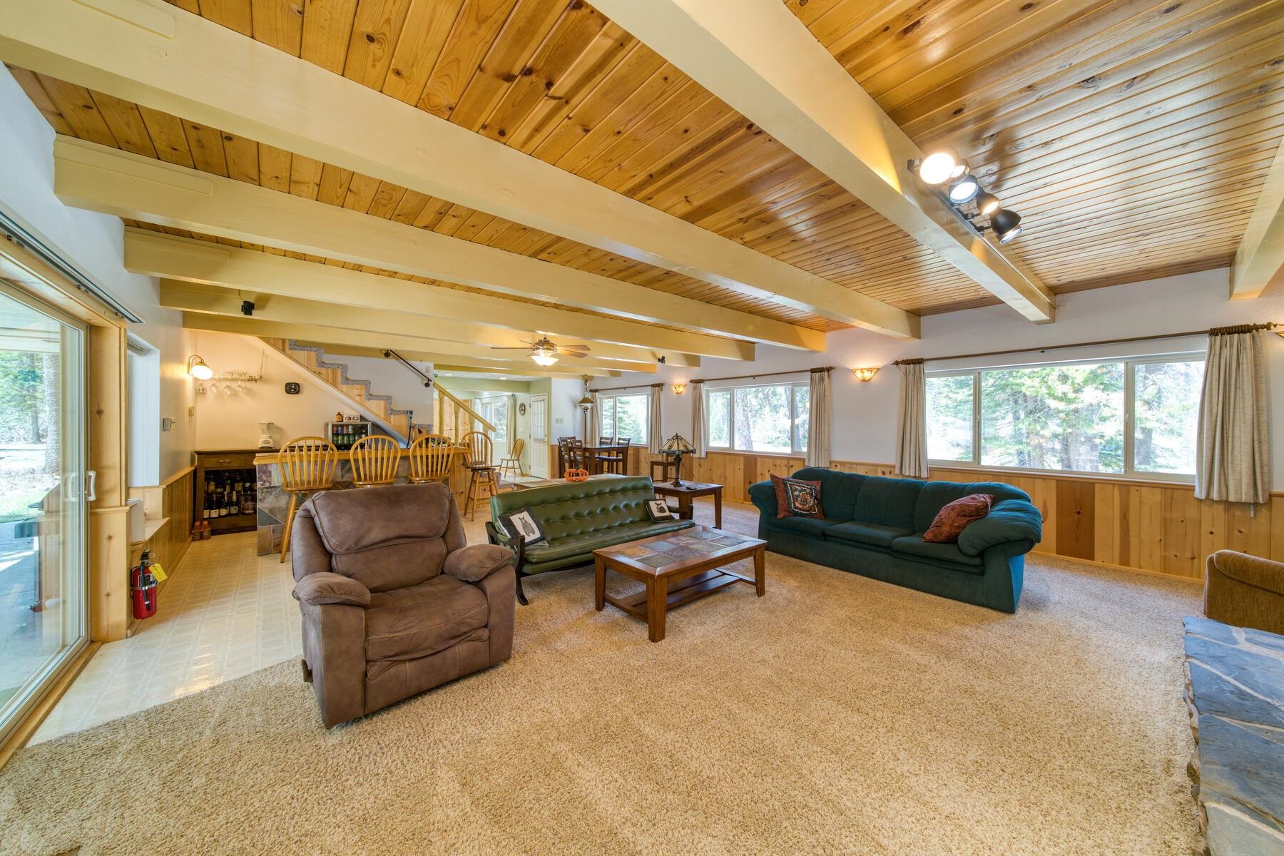 809 W Countryman Drive, Bucks Lake, Texas image 2