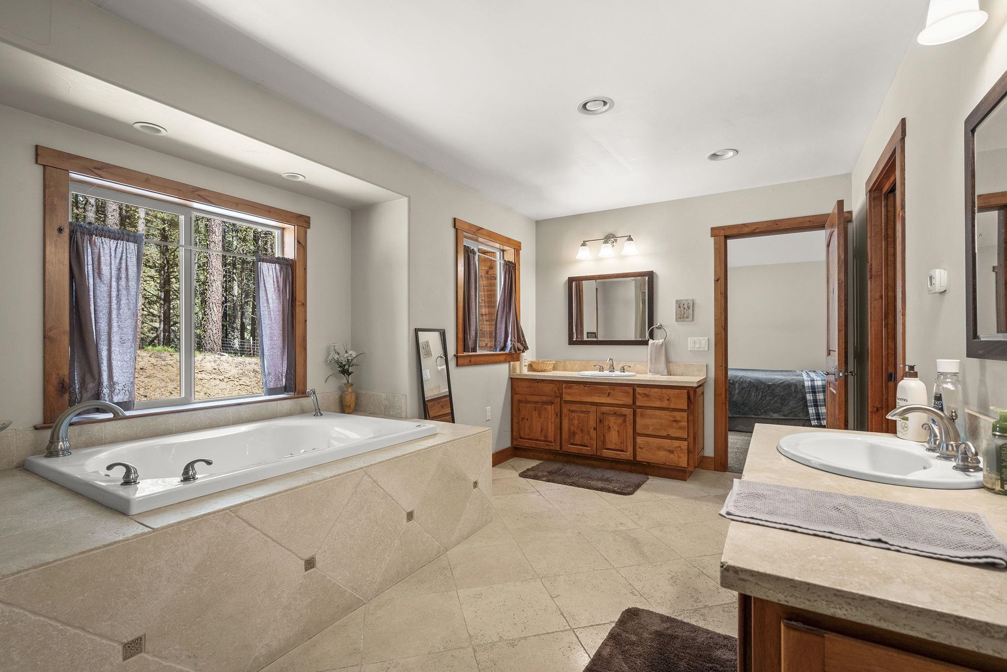 75 Pine Knoll Court, Portola, Ohio image 14