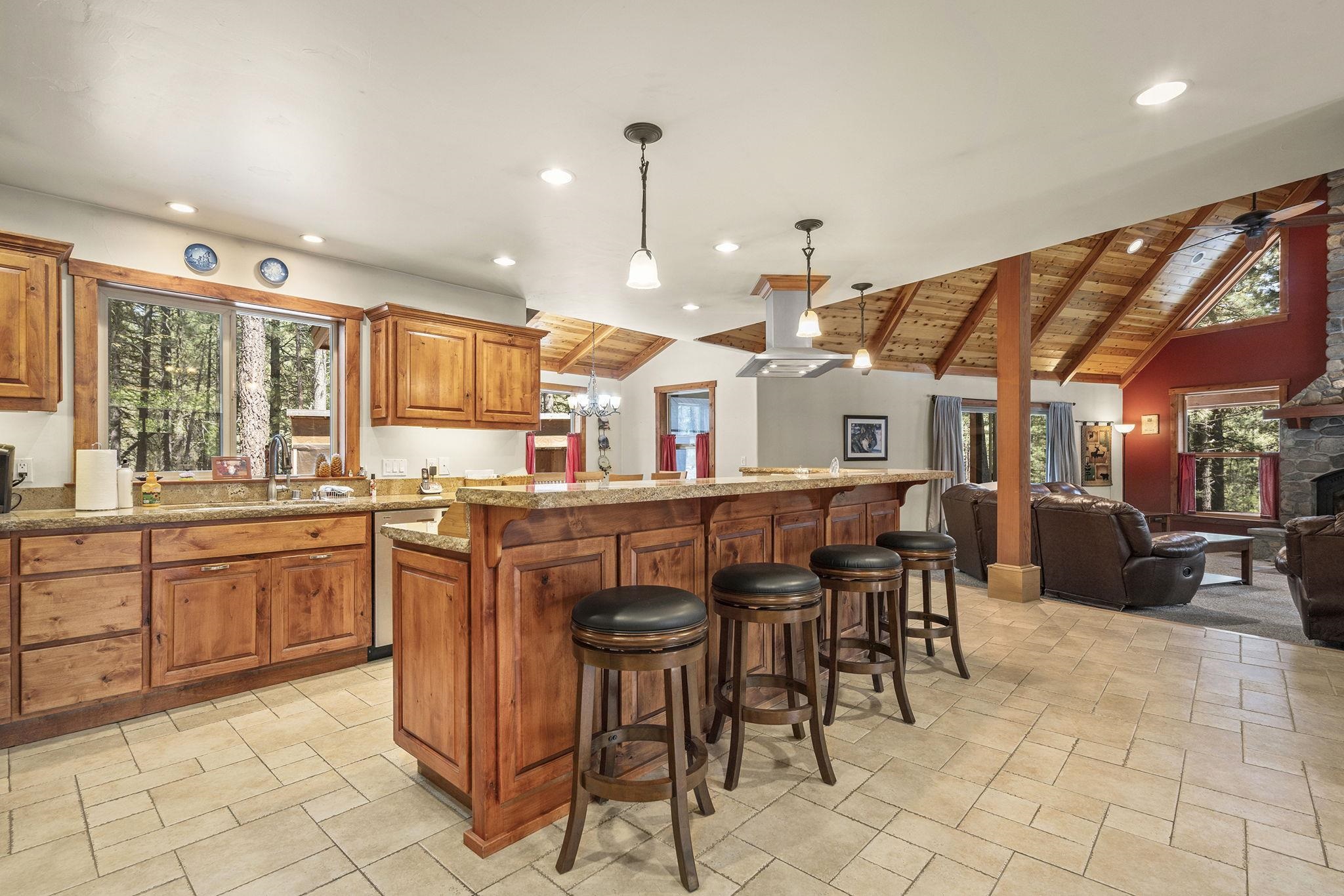 75 Pine Knoll Court, Portola, Ohio image 4