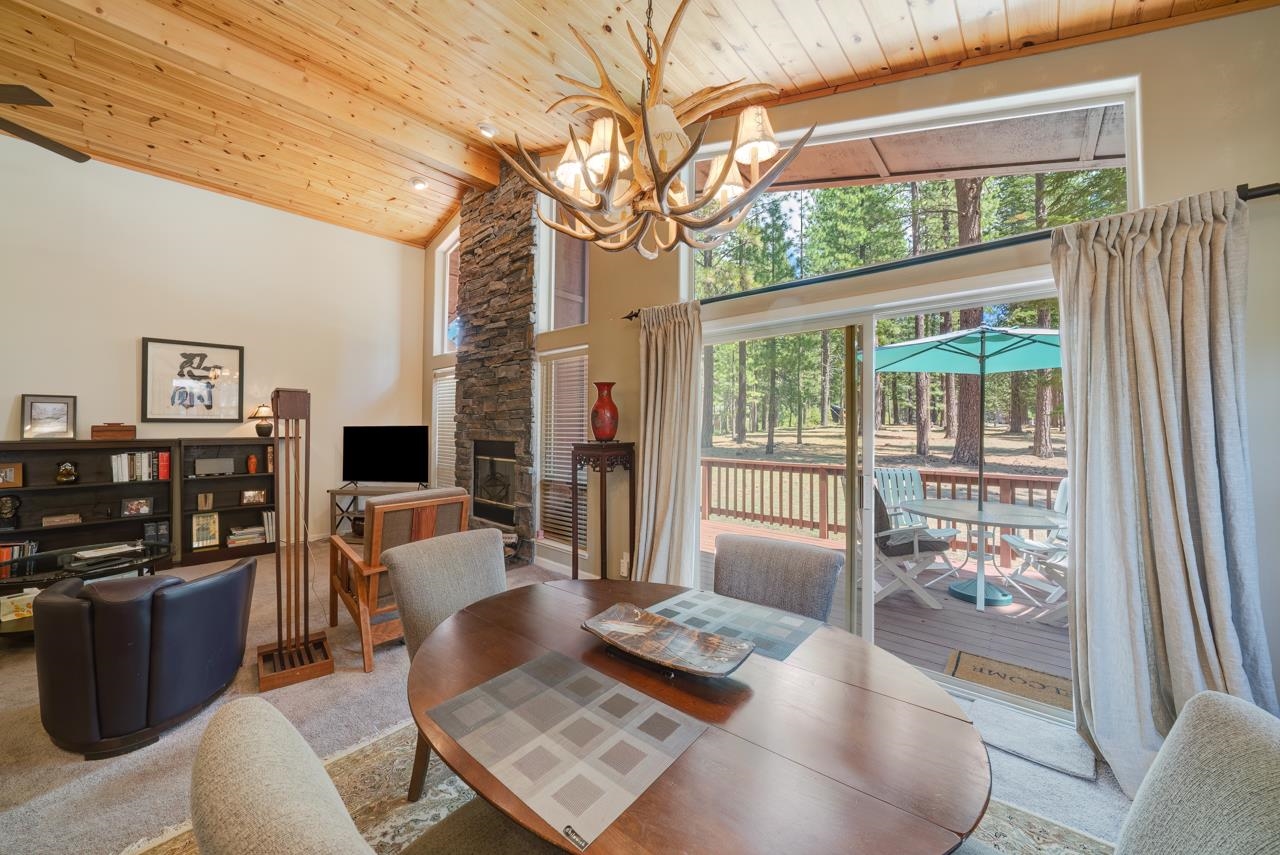 208 Deer Creek Crossing, Clio, California image 9