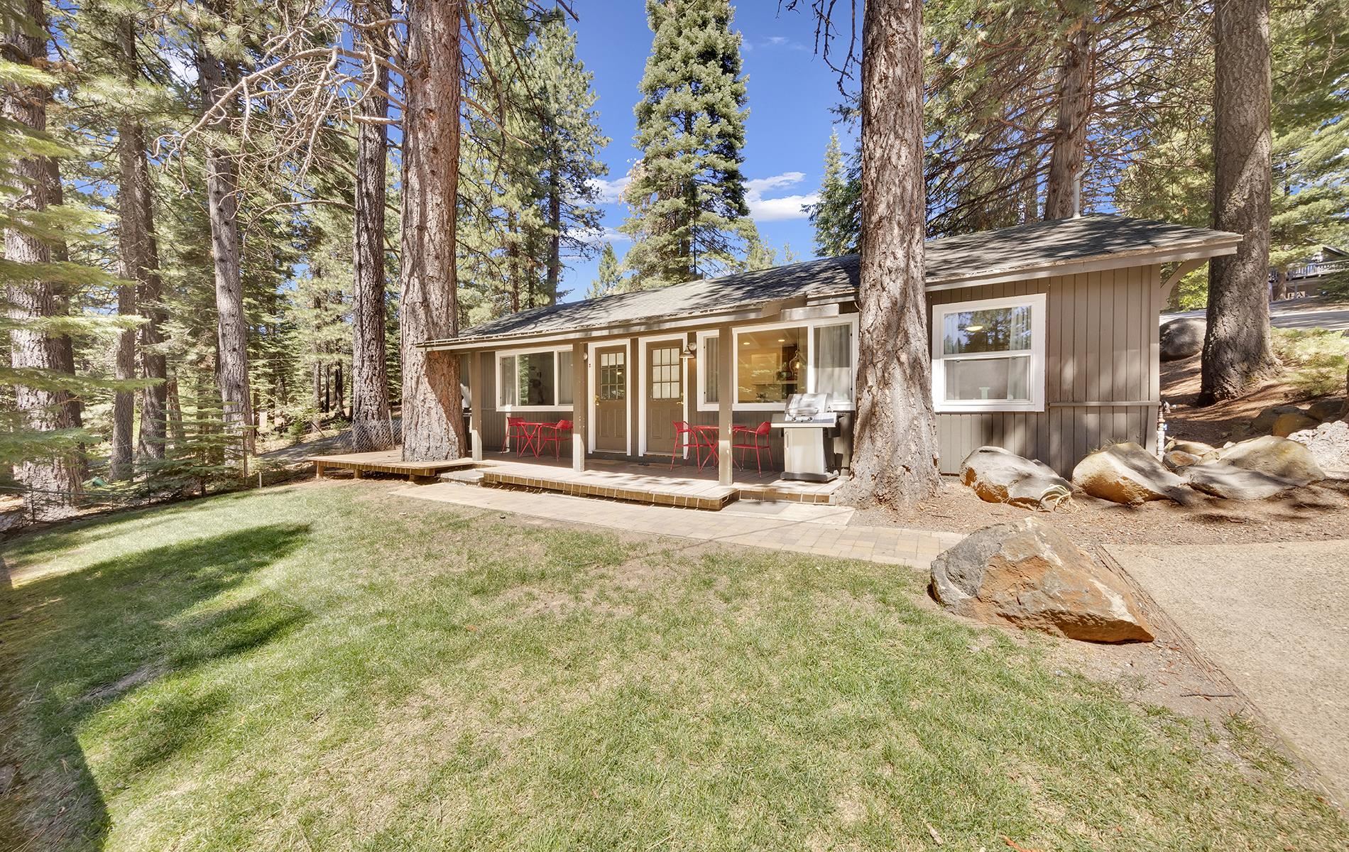 334 Peninsula Drive, Lake Almanor, New Mexico image 1