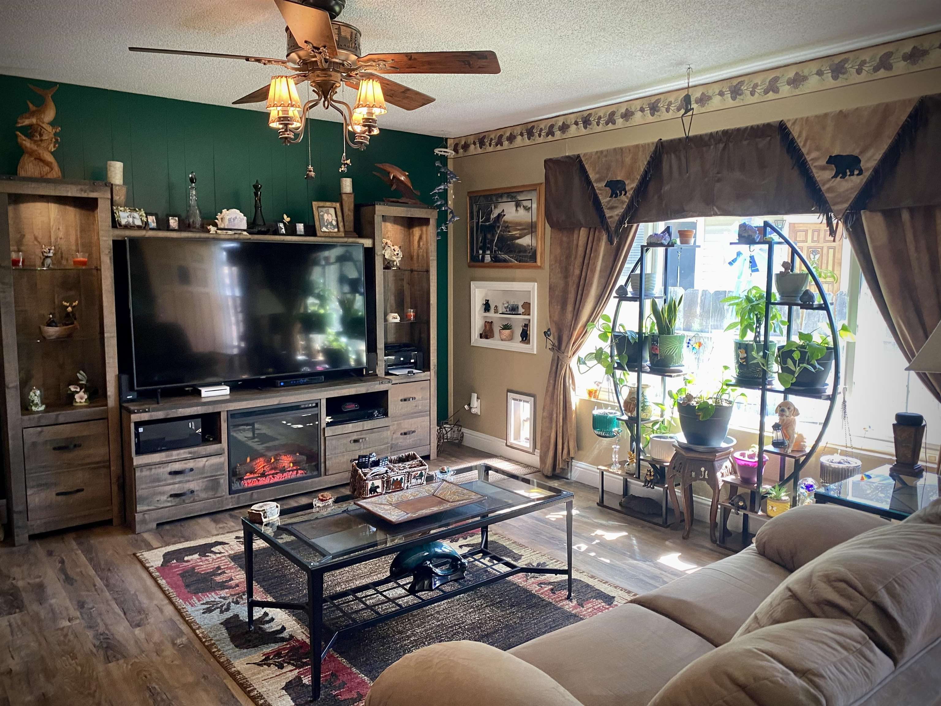 130 Farrar Drive, Chesterfield, Ohio image 4