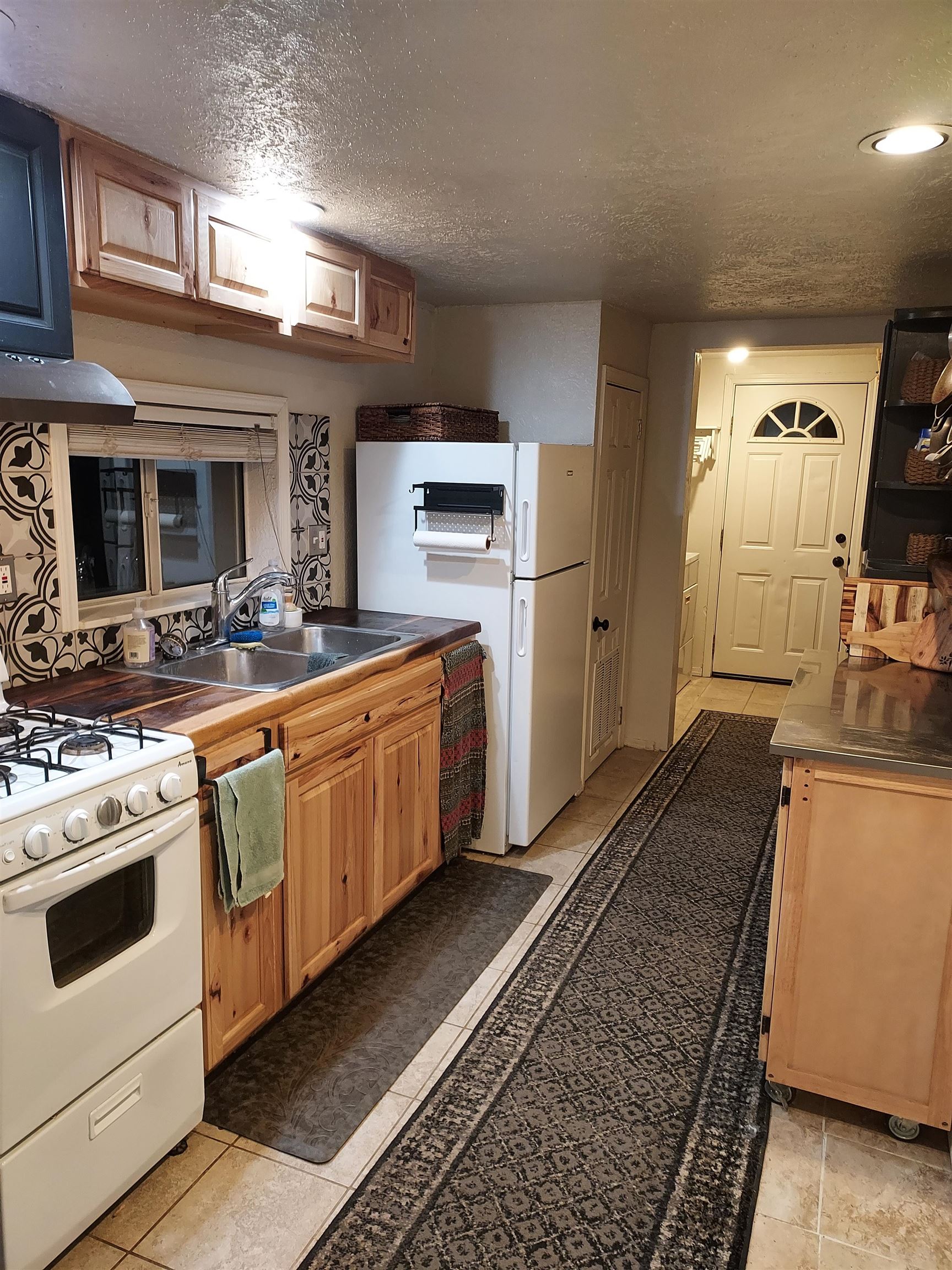 132 W Riverside Avenue, Portola, Ohio image 8