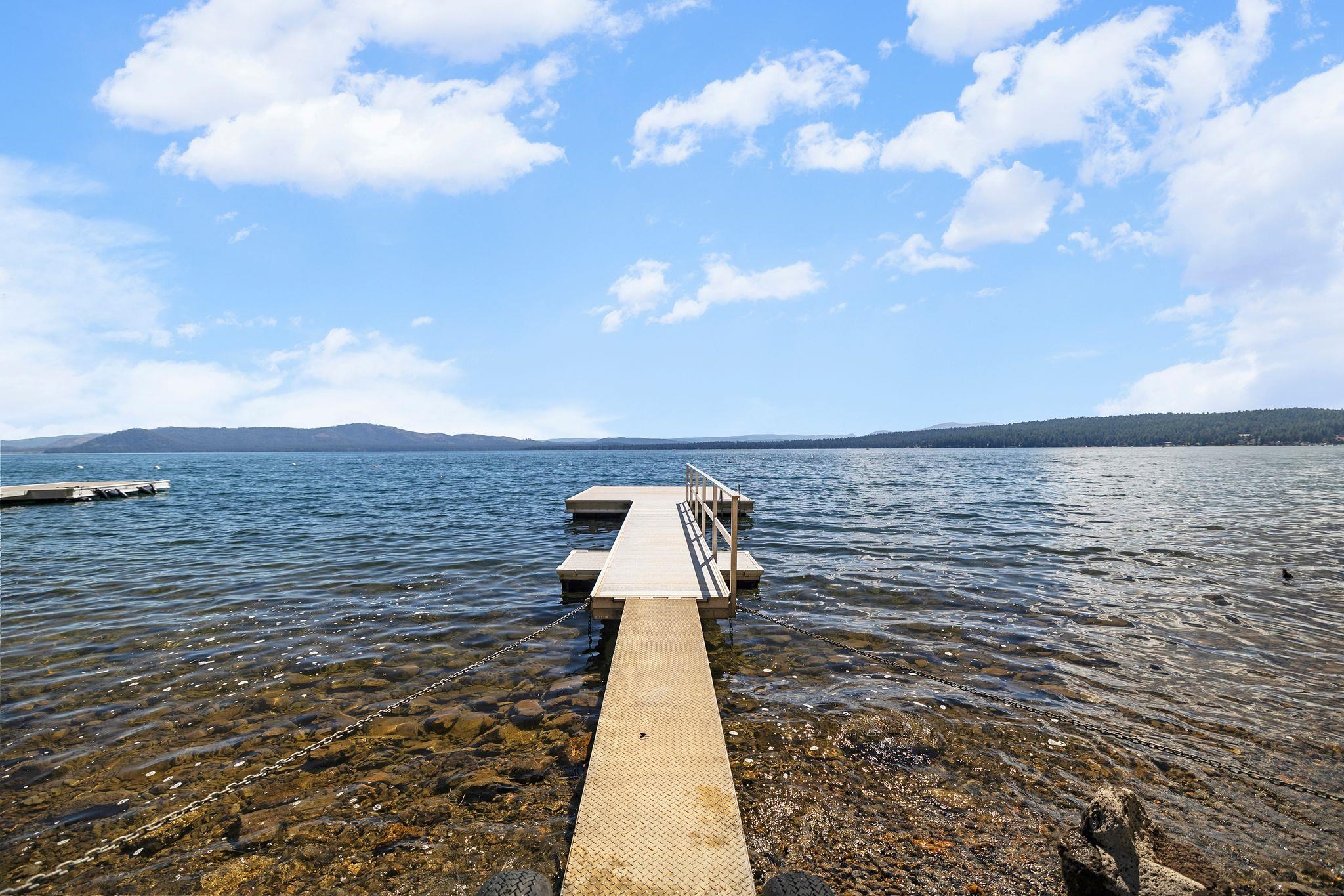 Lake Almanor, California 96137, United States, 3 Bedrooms Bedrooms, ,3 BathroomsBathrooms,Residential,Active,184439