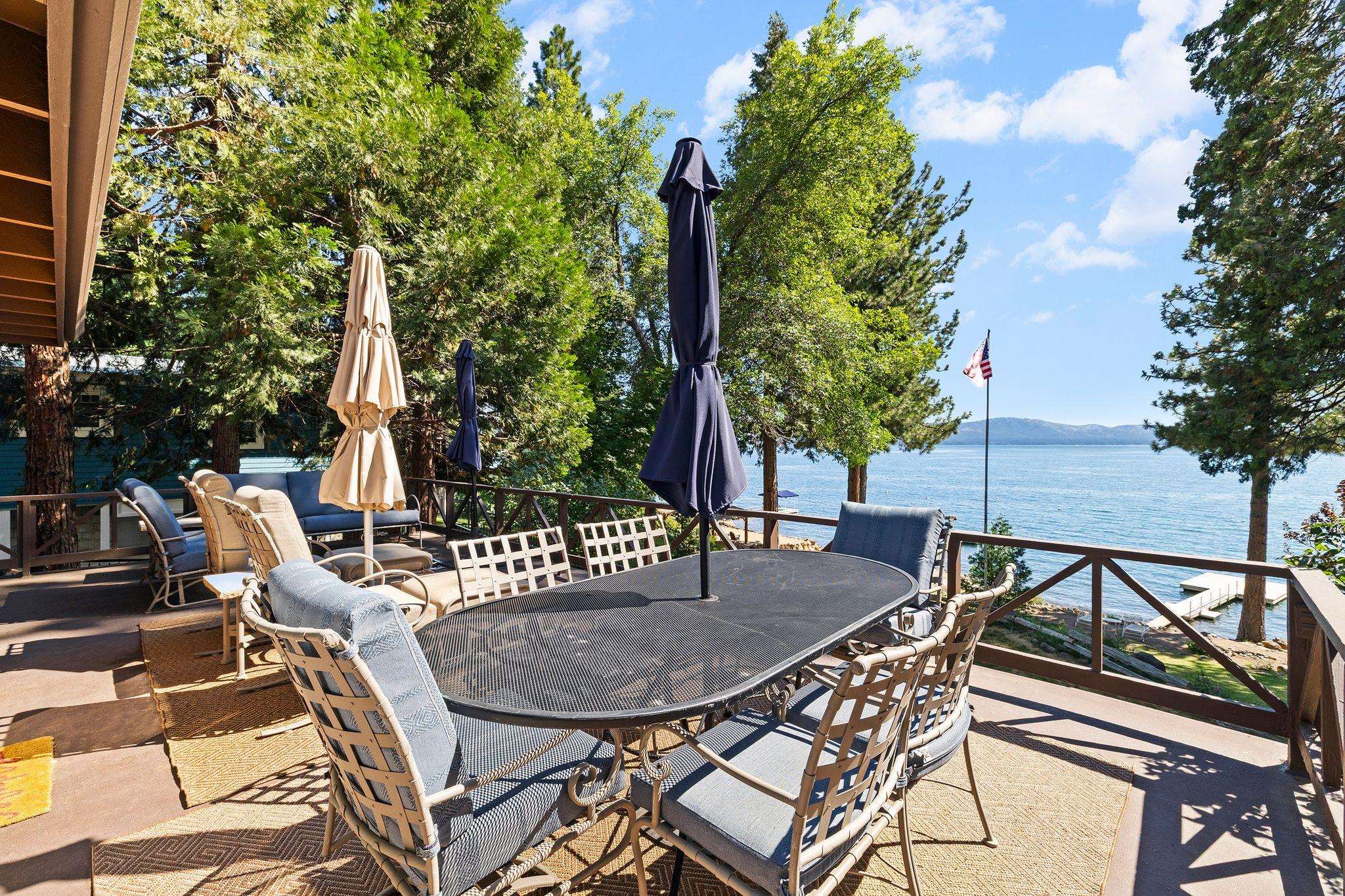 Lake Almanor, California 96137, United States, 3 Bedrooms Bedrooms, ,3 BathroomsBathrooms,Residential,Active,184439