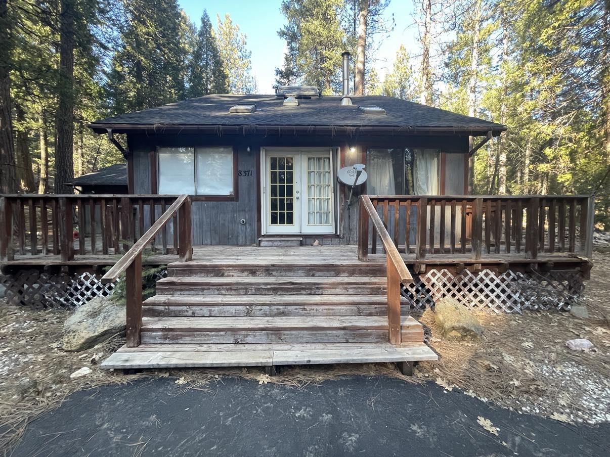 8371 Bucks Lake Road, Meadow Valley, California image 2