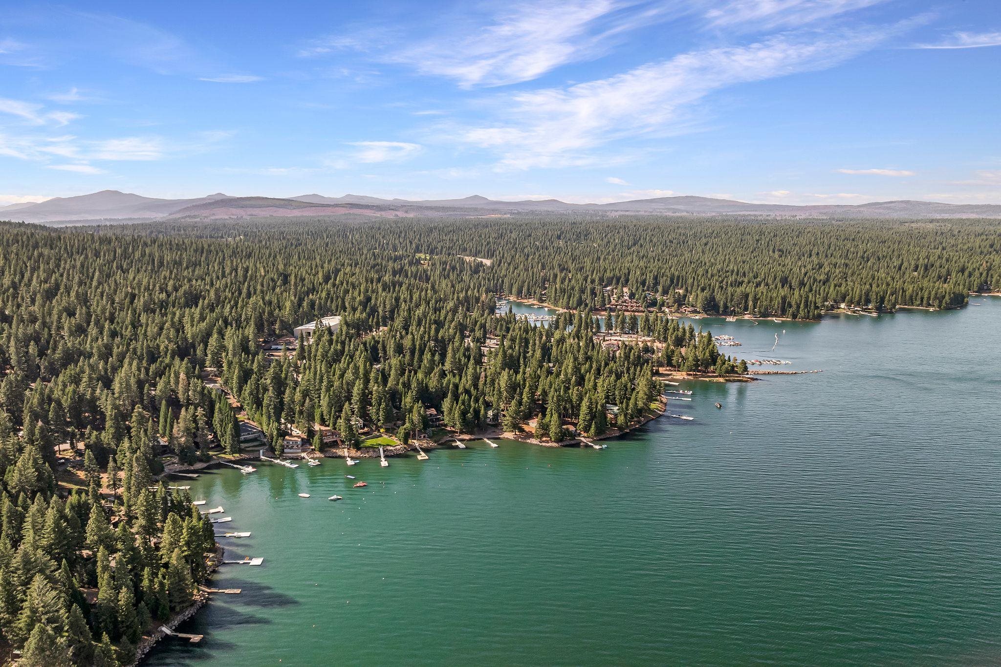 Lake Almanor, California 96137, United States, 4 Bedrooms Bedrooms, ,4 BathroomsBathrooms,Residential,Active,157695