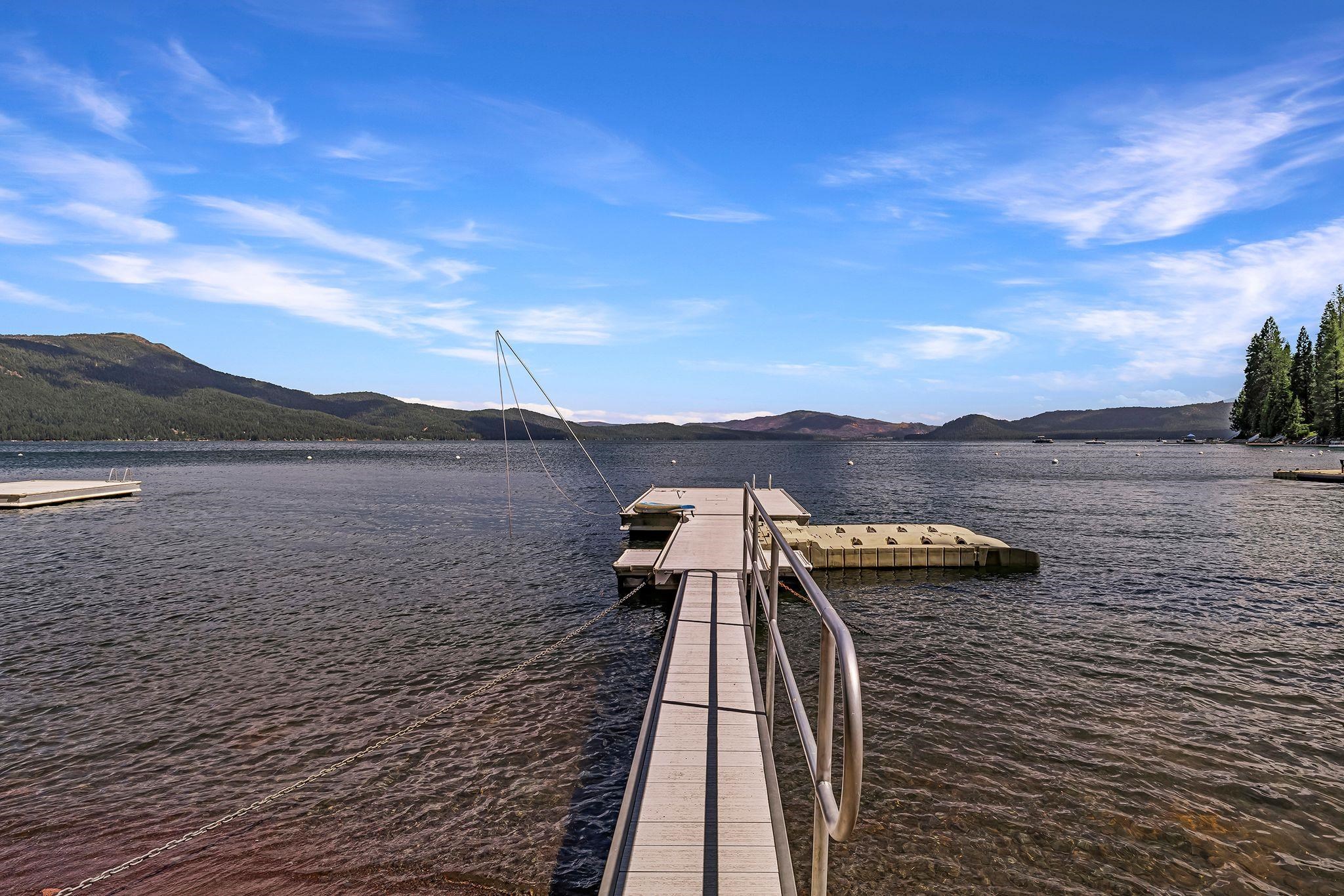 Lake Almanor, California 96137, United States, 4 Bedrooms Bedrooms, ,4 BathroomsBathrooms,Residential,Active,157695