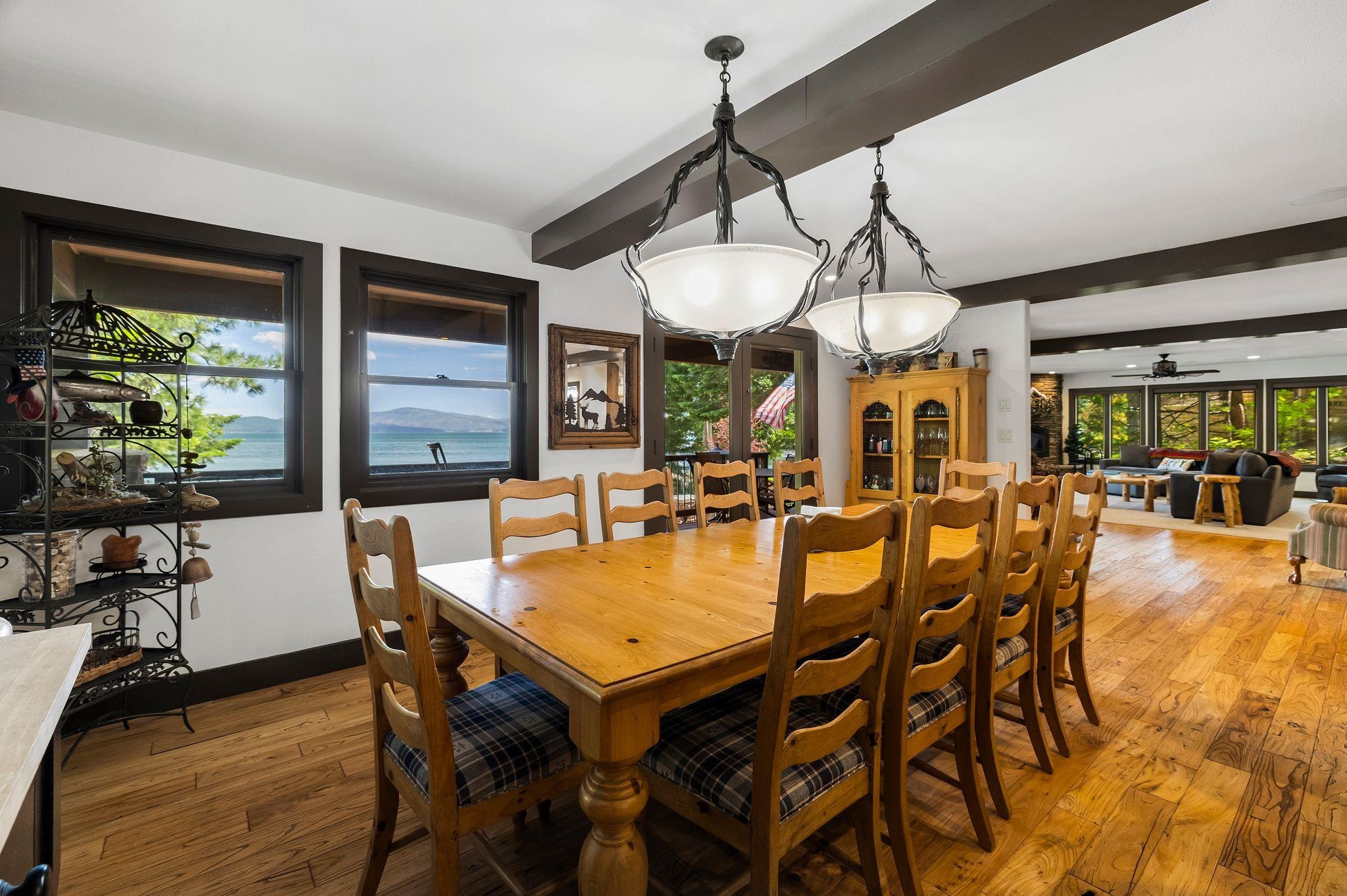 Lake Almanor, California 96137, United States, 4 Bedrooms Bedrooms, ,4 BathroomsBathrooms,Residential,Active,157695