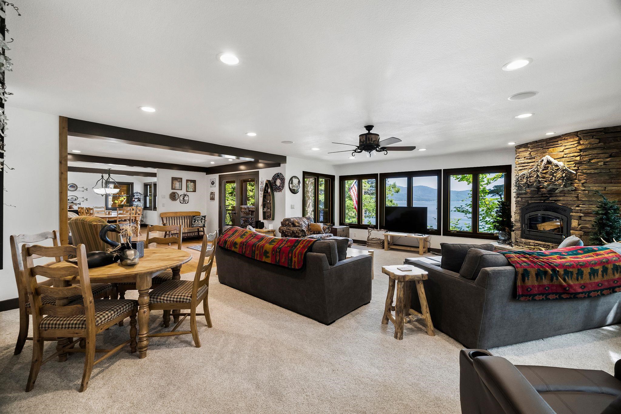 Lake Almanor, California 96137, United States, 4 Bedrooms Bedrooms, ,4 BathroomsBathrooms,Residential,Active,157695