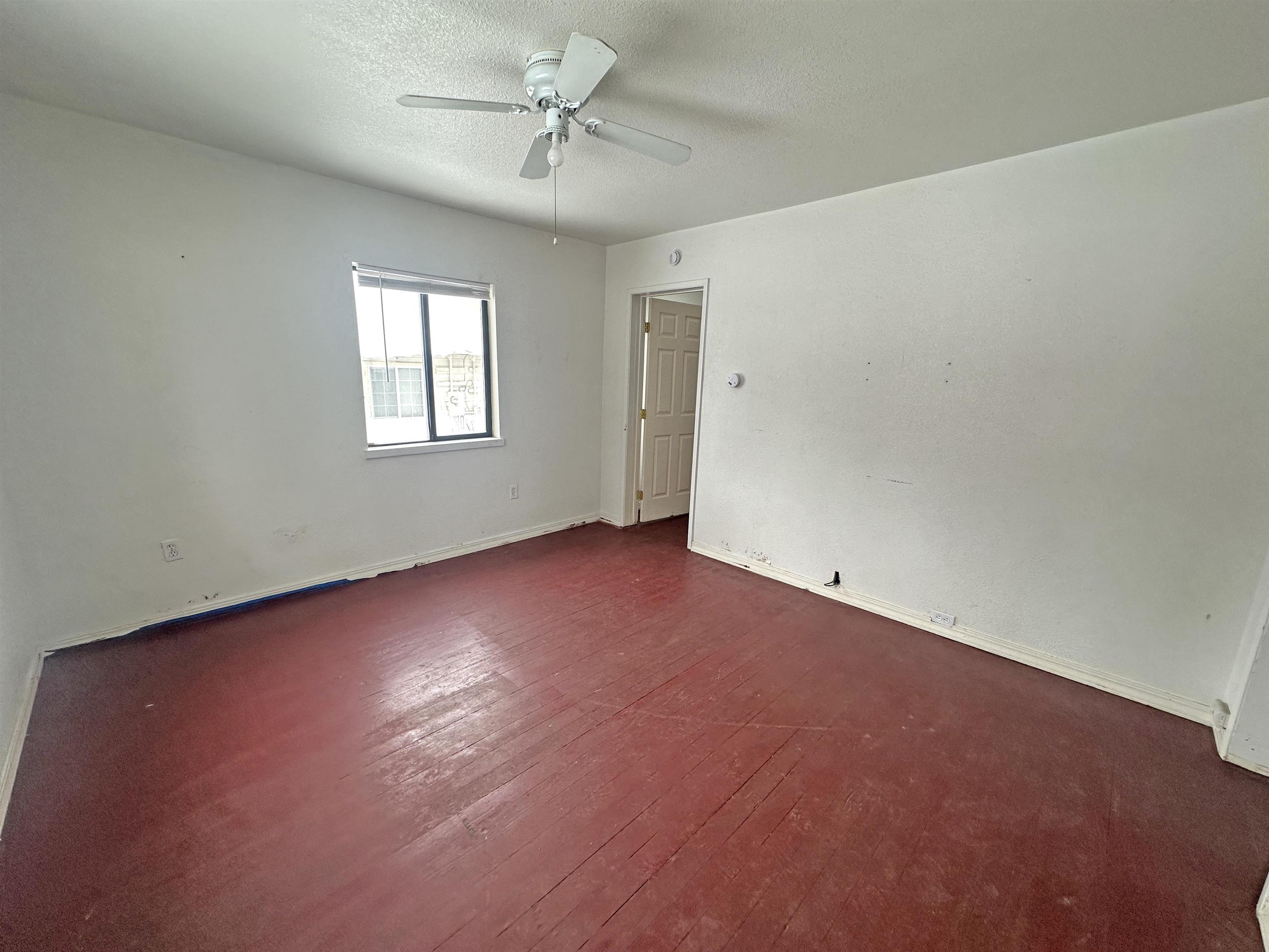 510 N Elm Street, Westwood, California image 5