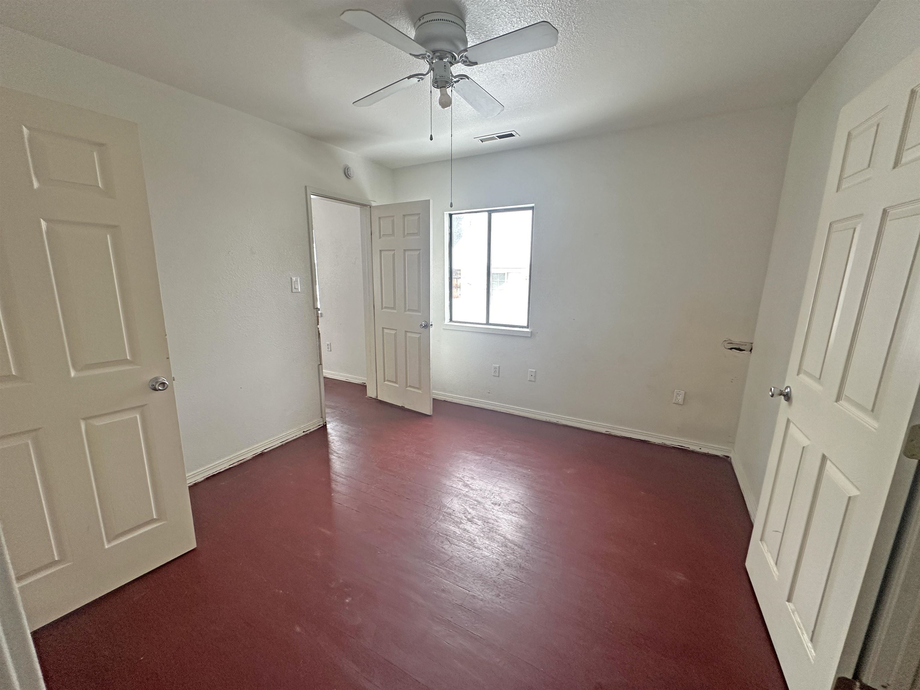 510 N Elm Street, Westwood, California image 9