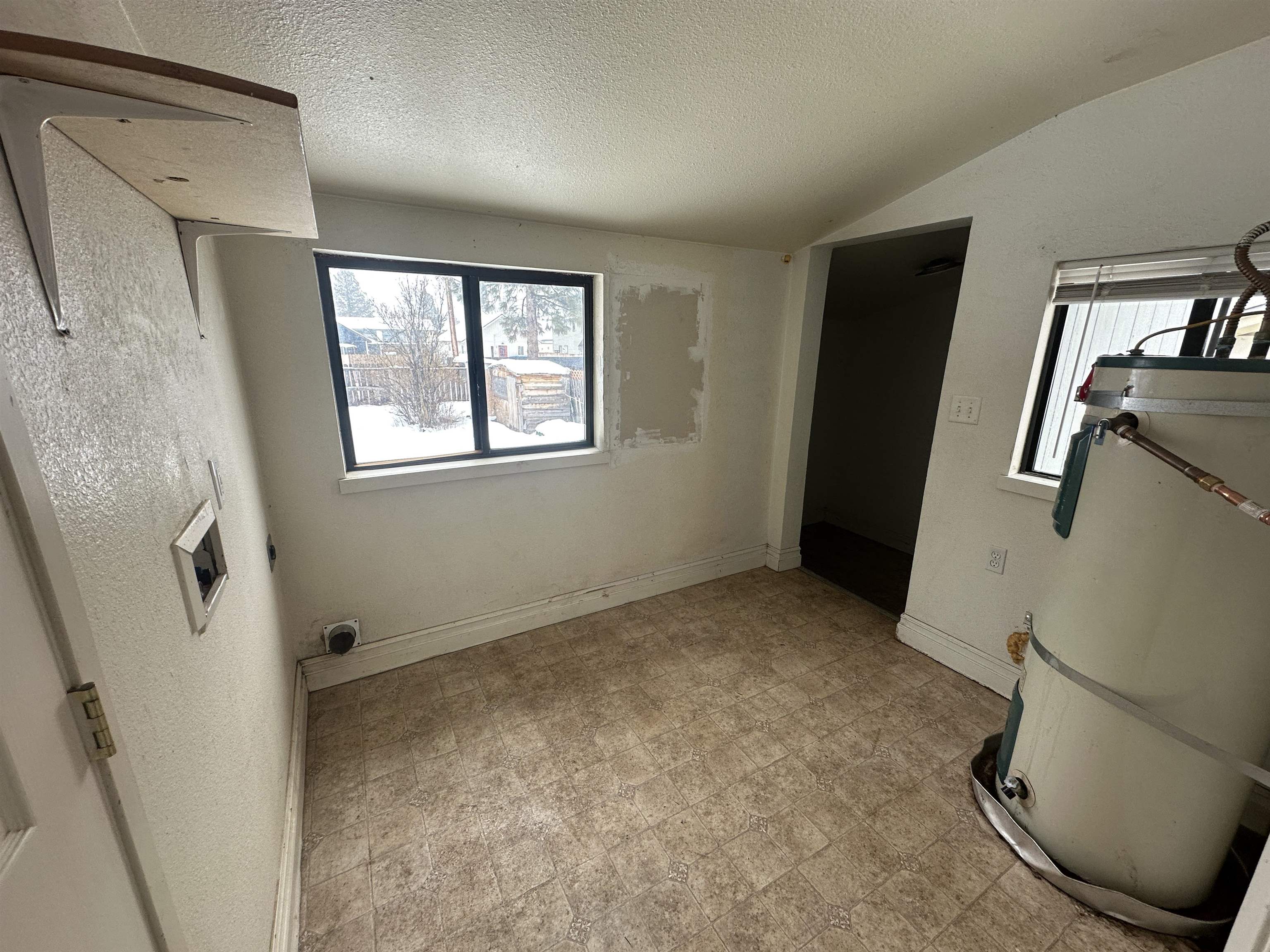 510 N Elm Street, Westwood, California image 7