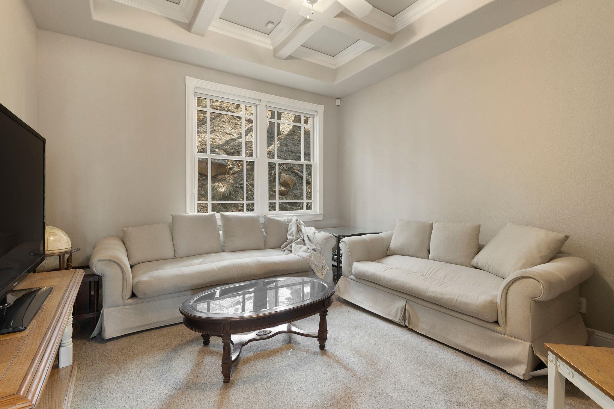 Lake Almanor West, California 96020, United States, 4 Bedrooms Bedrooms, ,3 BathroomsBathrooms,Residential,Active,106440