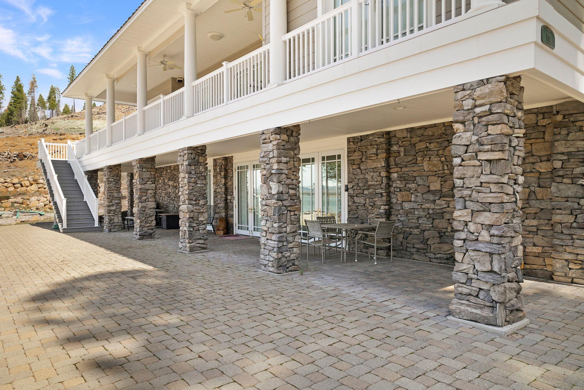 Lake Almanor West, California 96020, United States, 4 Bedrooms Bedrooms, ,3 BathroomsBathrooms,Residential,Active,106440