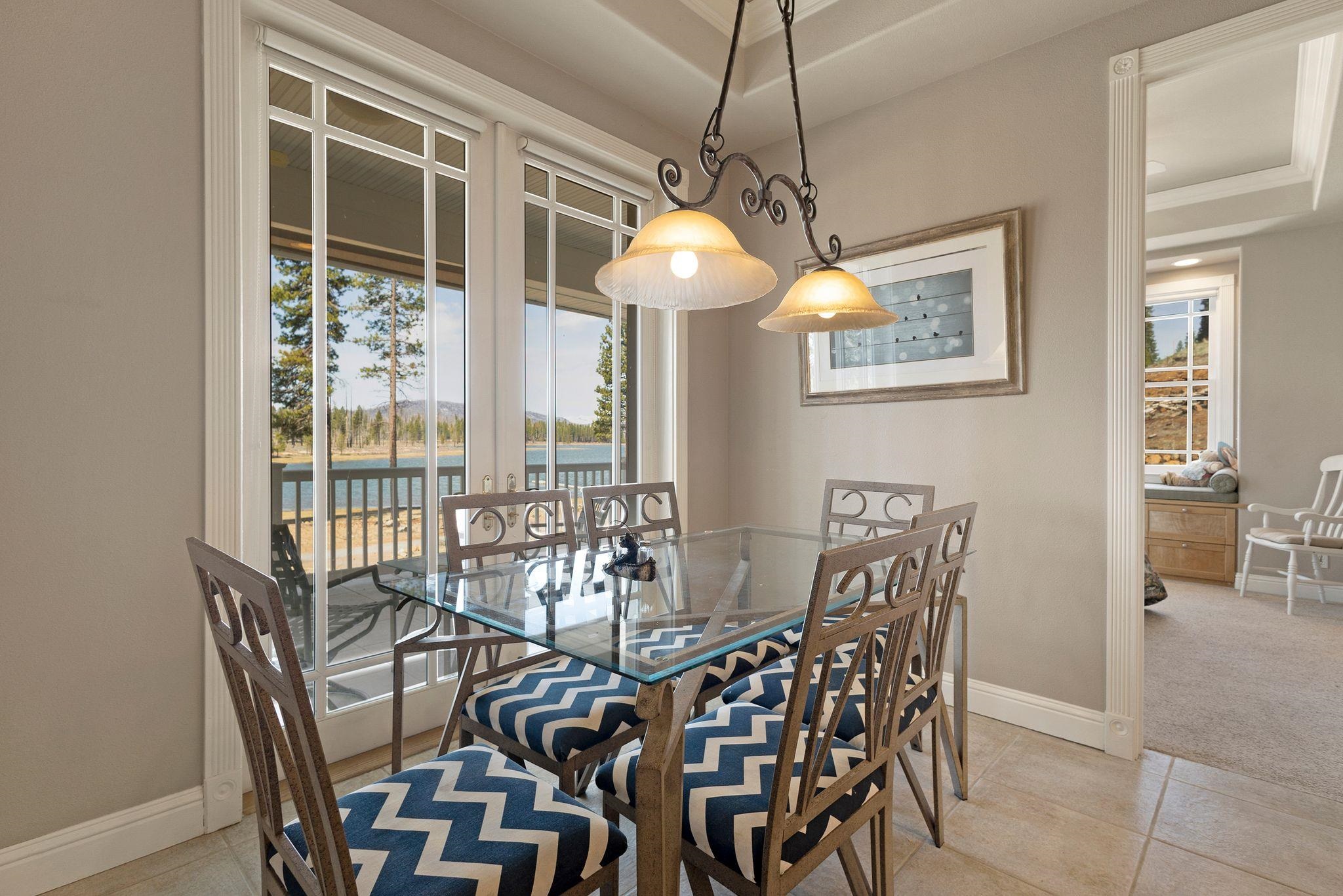 Lake Almanor West, California 96020, United States, 4 Bedrooms Bedrooms, ,3 BathroomsBathrooms,Residential,Active,106440