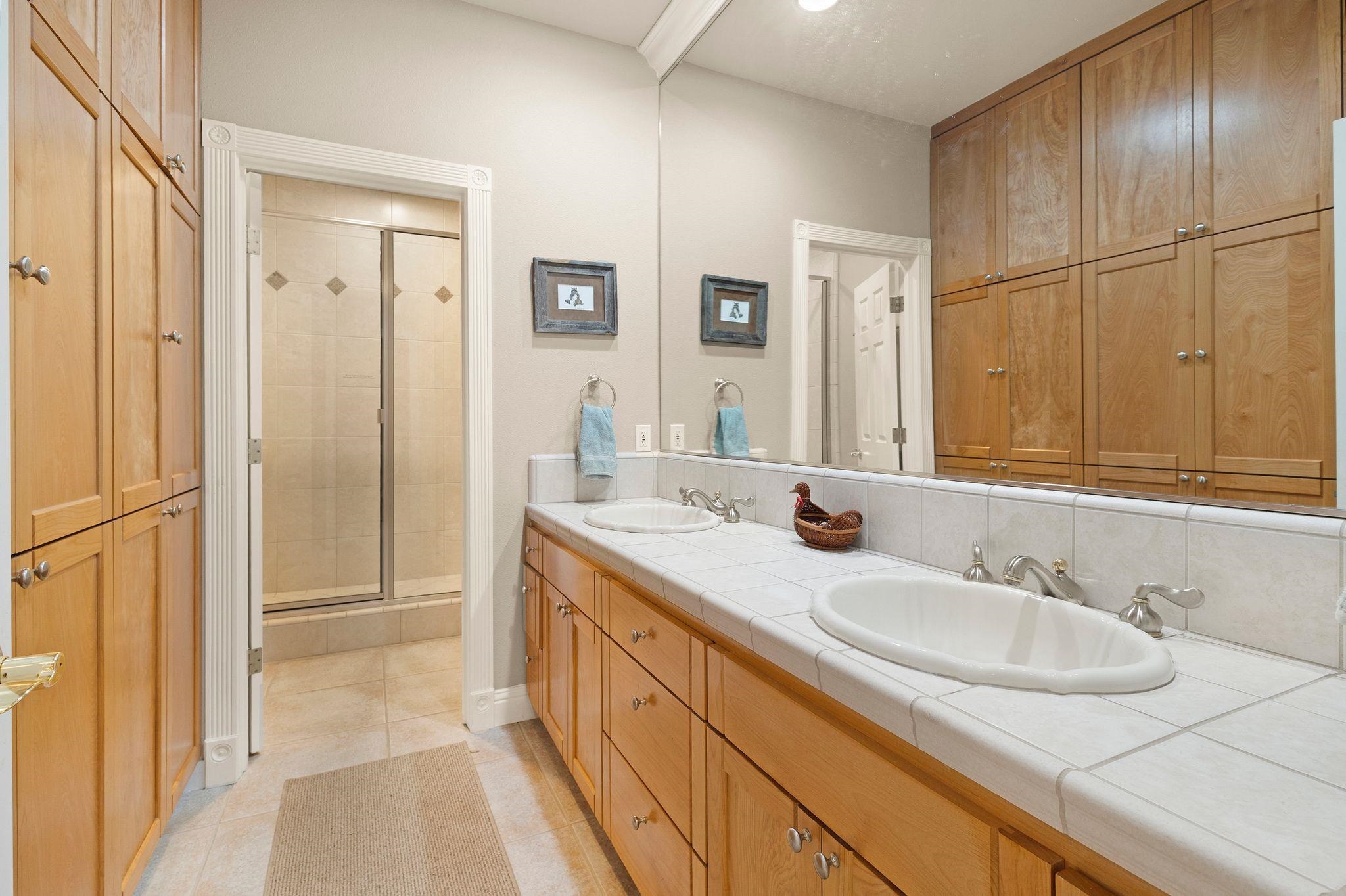 Lake Almanor West, California 96020, United States, 4 Bedrooms Bedrooms, ,3 BathroomsBathrooms,Residential,Active,106440