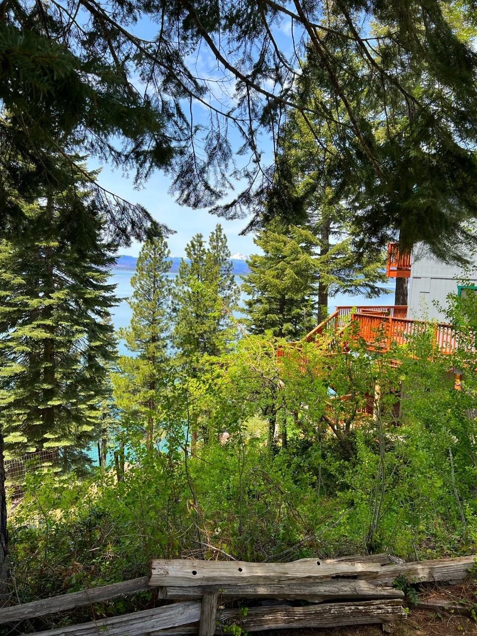 Lake Almanor, California 96137, United States, 3 Bedrooms Bedrooms, ,2 BathroomsBathrooms,Residential,Active,104650