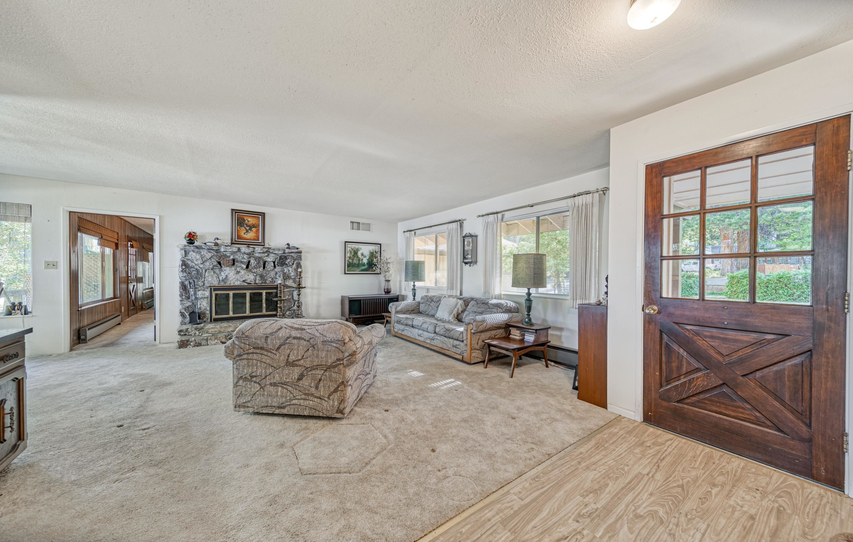 Lake Almanor, California 96137, United States, 3 Bedrooms Bedrooms, ,2 BathroomsBathrooms,Residential,Active,104650