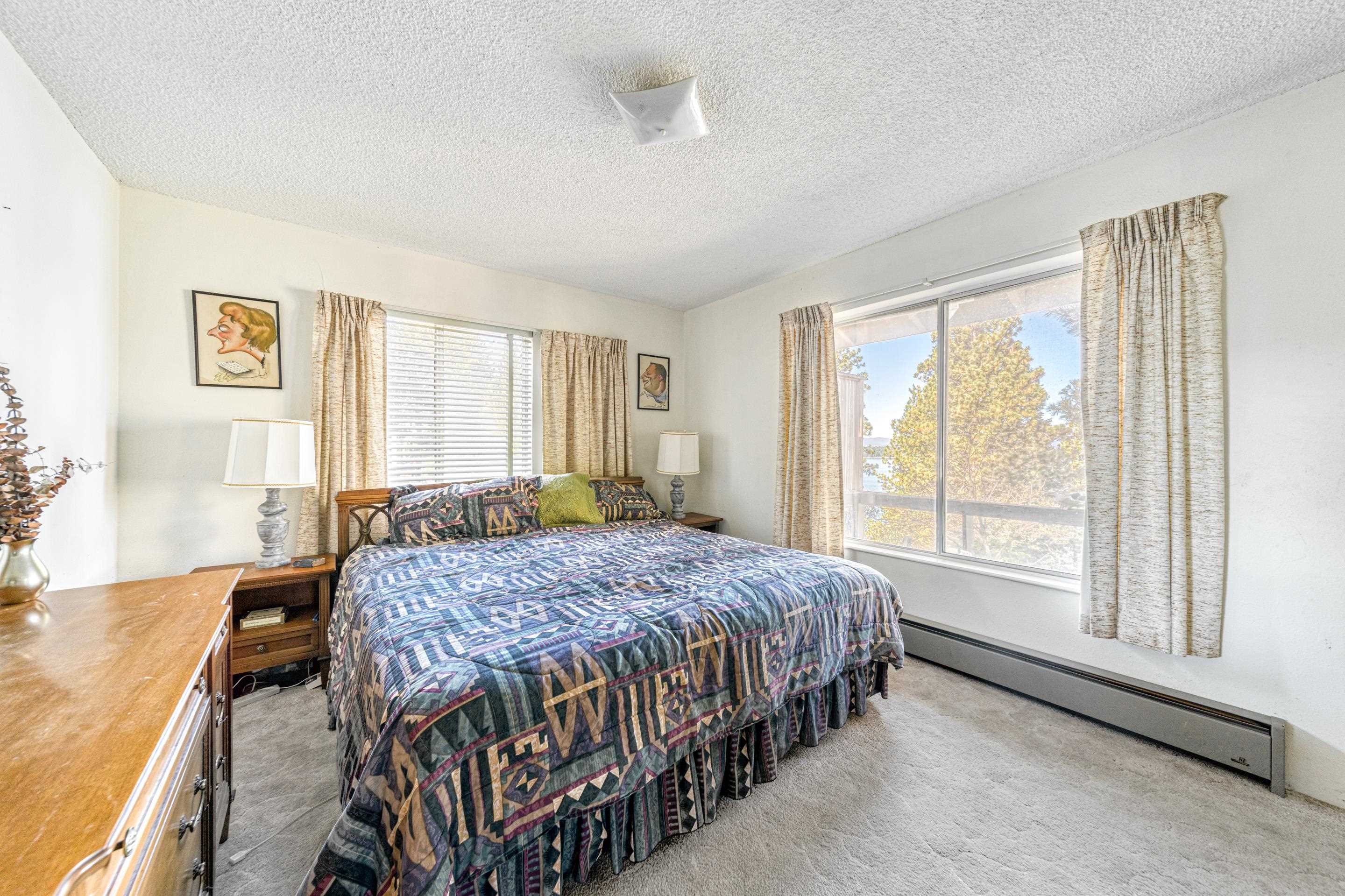 Lake Almanor, California 96137, United States, 3 Bedrooms Bedrooms, ,2 BathroomsBathrooms,Residential,Active,104650