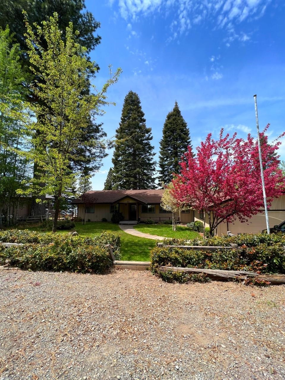 Lake Almanor, California 96137, United States, 3 Bedrooms Bedrooms, ,2 BathroomsBathrooms,Residential,Active,104650