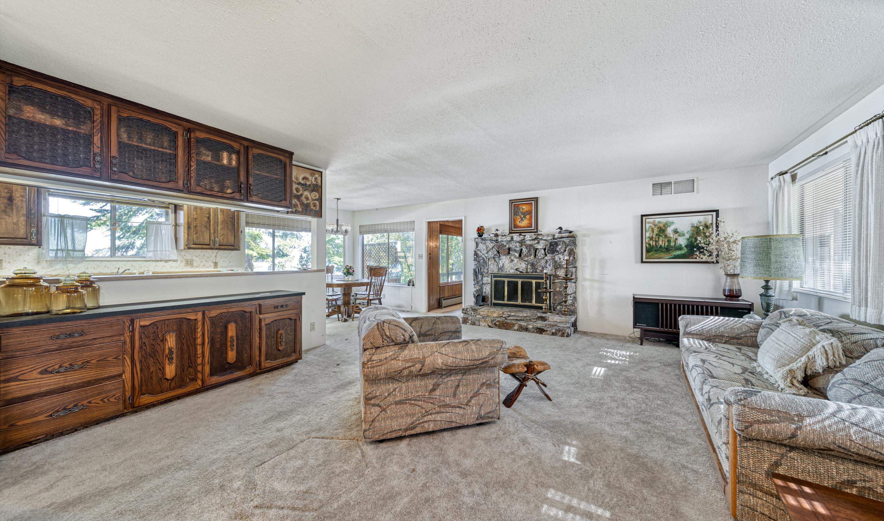 Lake Almanor, California 96137, United States, 3 Bedrooms Bedrooms, ,2 BathroomsBathrooms,Residential,Active,104650