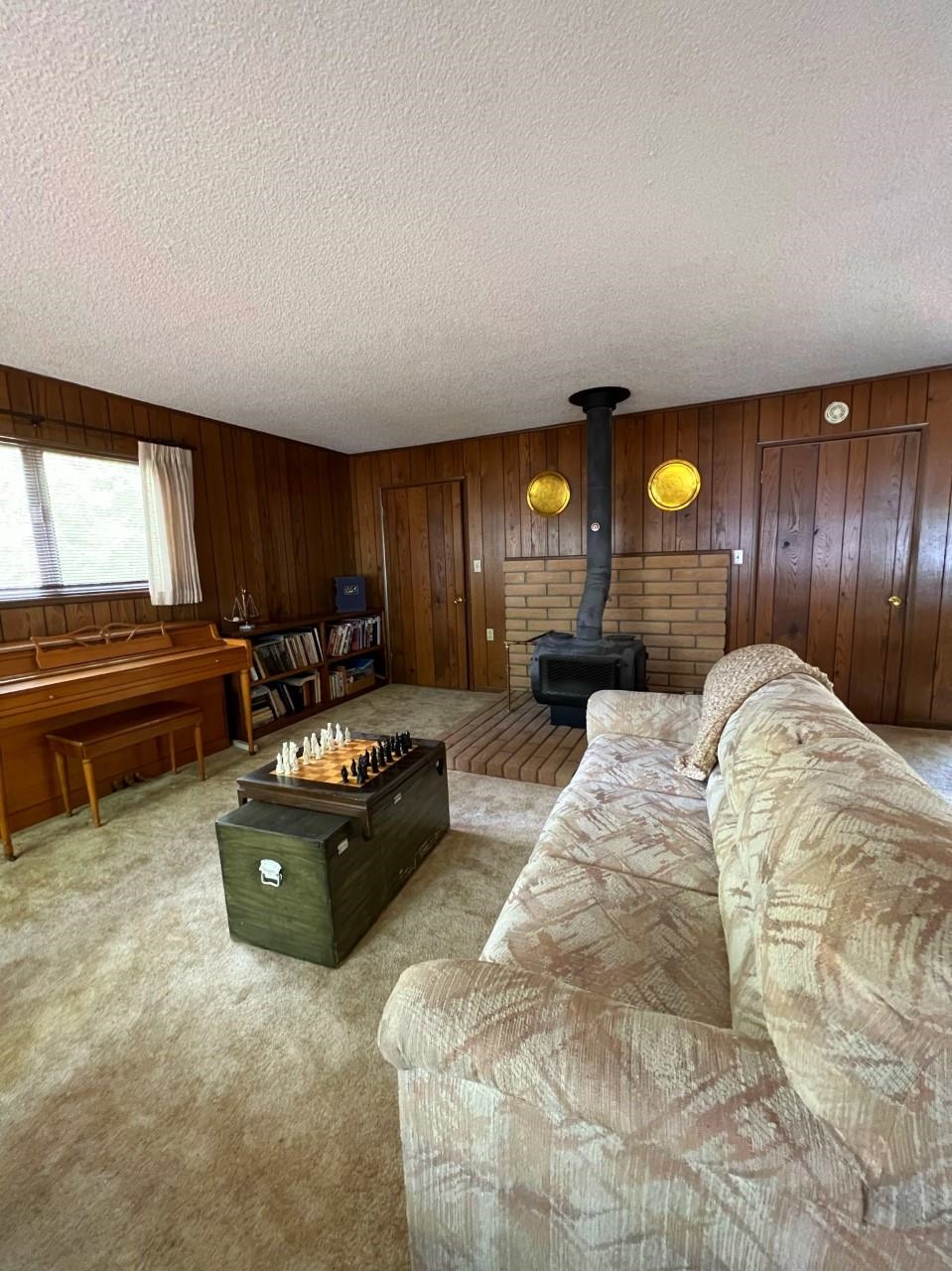 Lake Almanor, California 96137, United States, 3 Bedrooms Bedrooms, ,2 BathroomsBathrooms,Residential,Active,104650