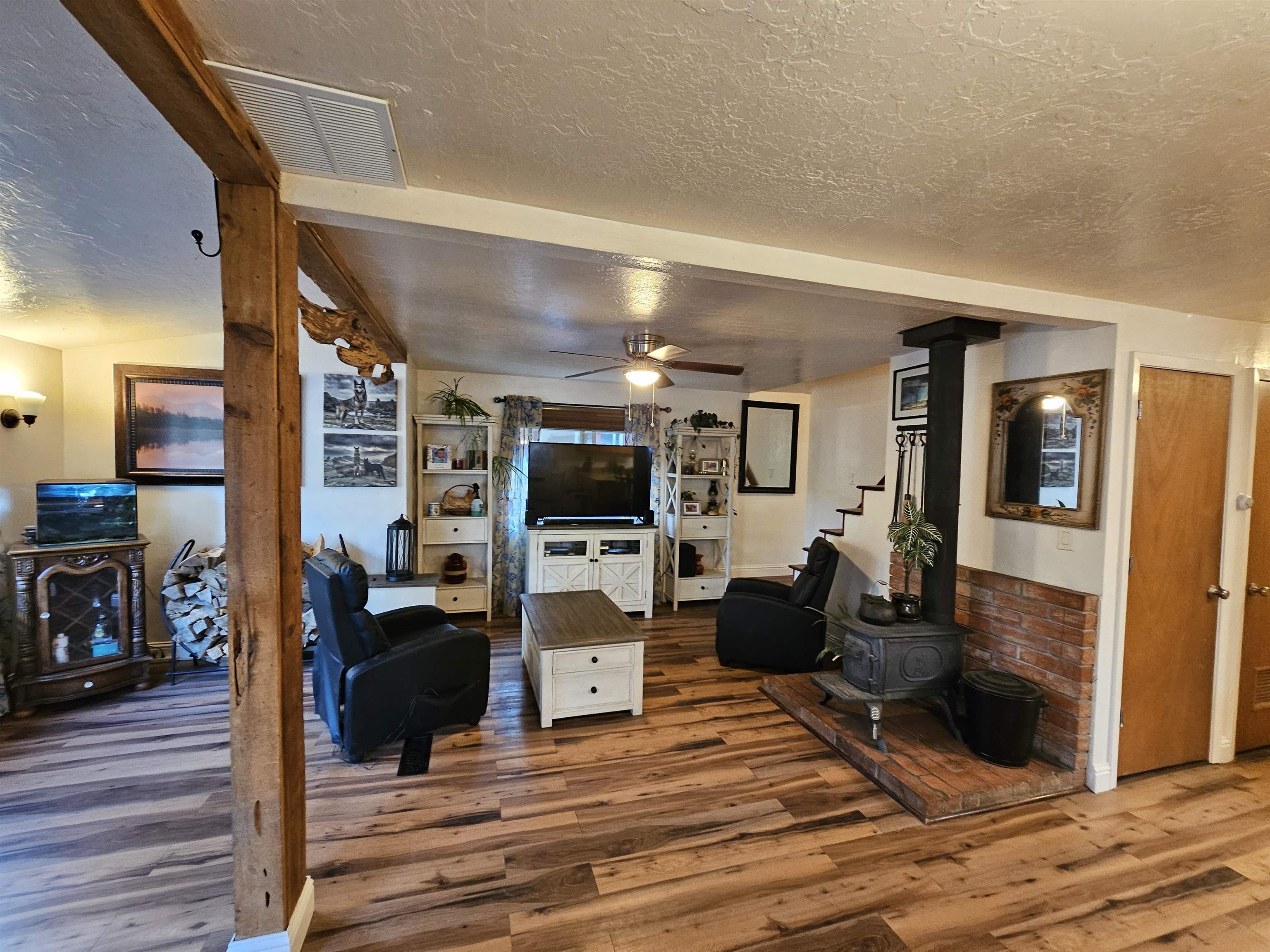 533 E Quincy Avenue, Portola, California image 7