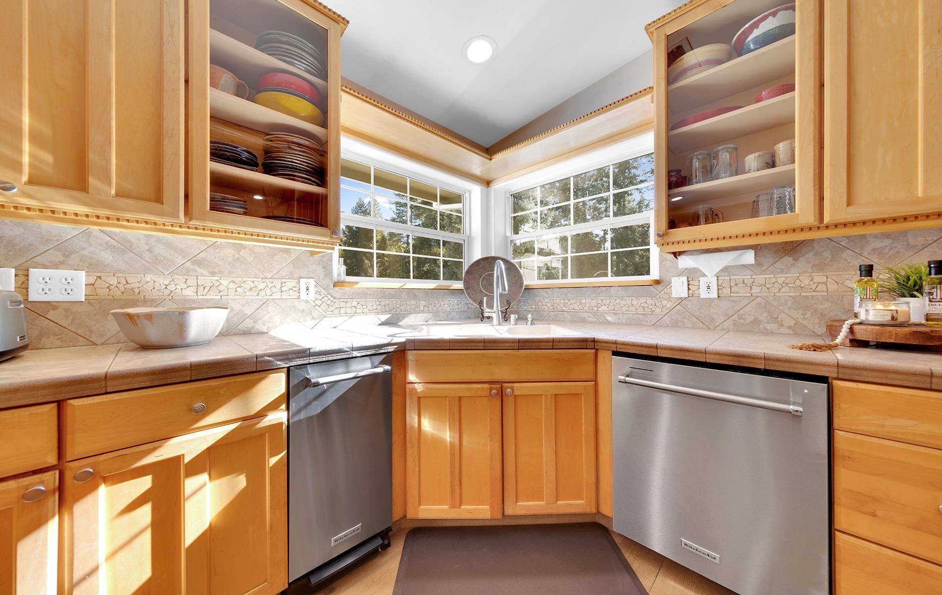 6878 Almanor Lake Estates Drive, Lake Almanor, Texas image 10