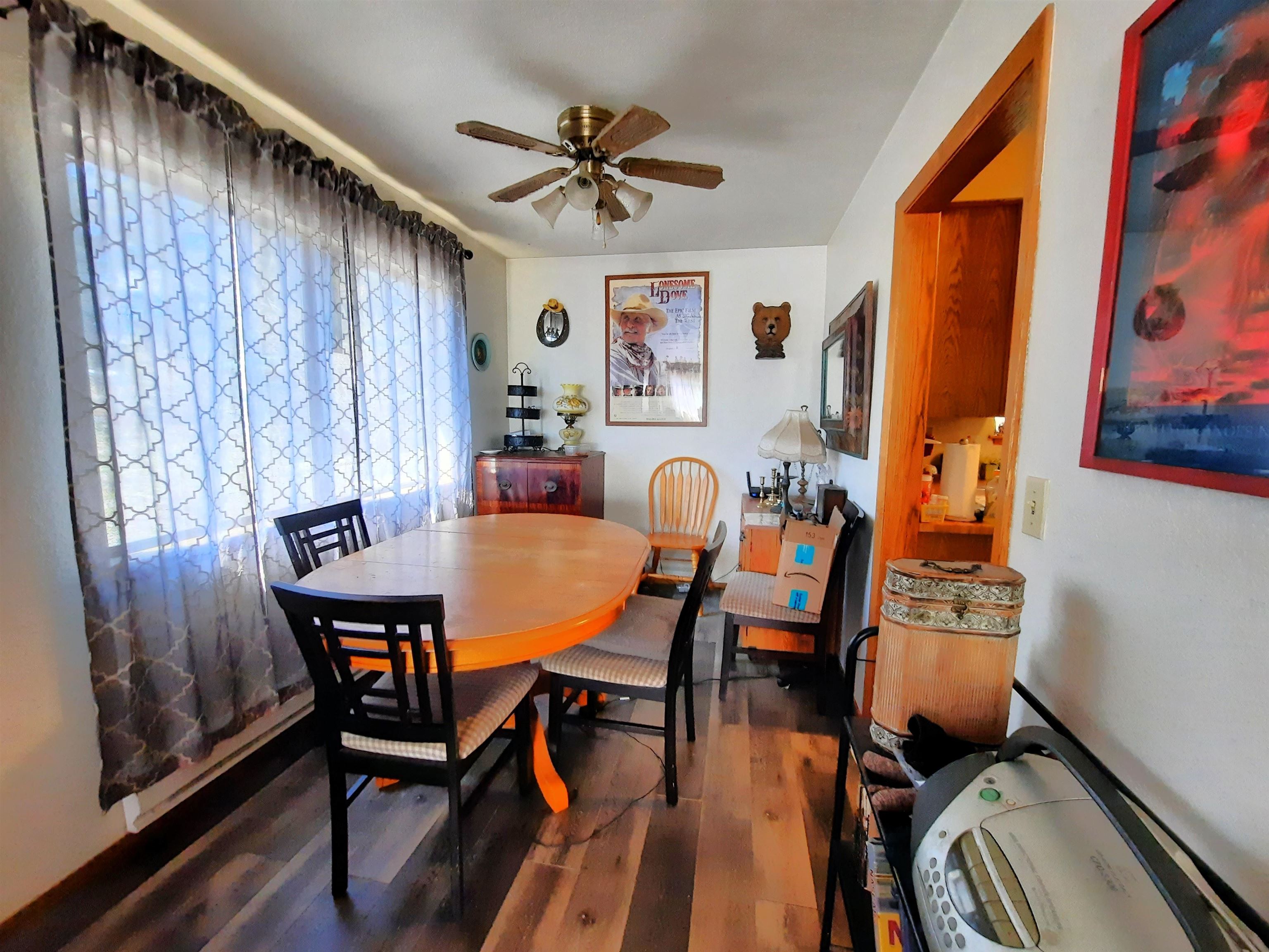 196 W Quincy Avenue, Portola, California image 8