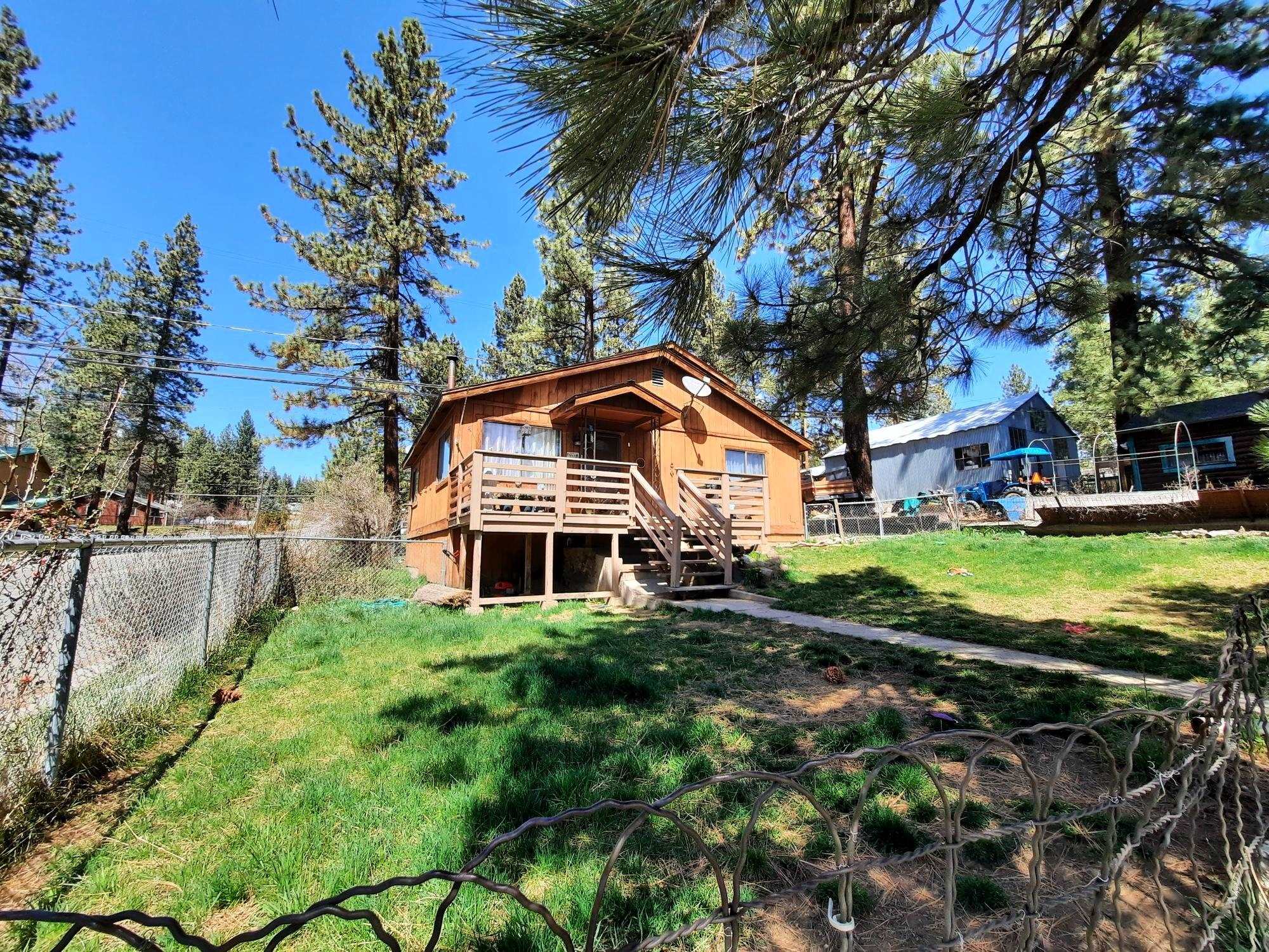 196 W Quincy Avenue, Portola, California image 1