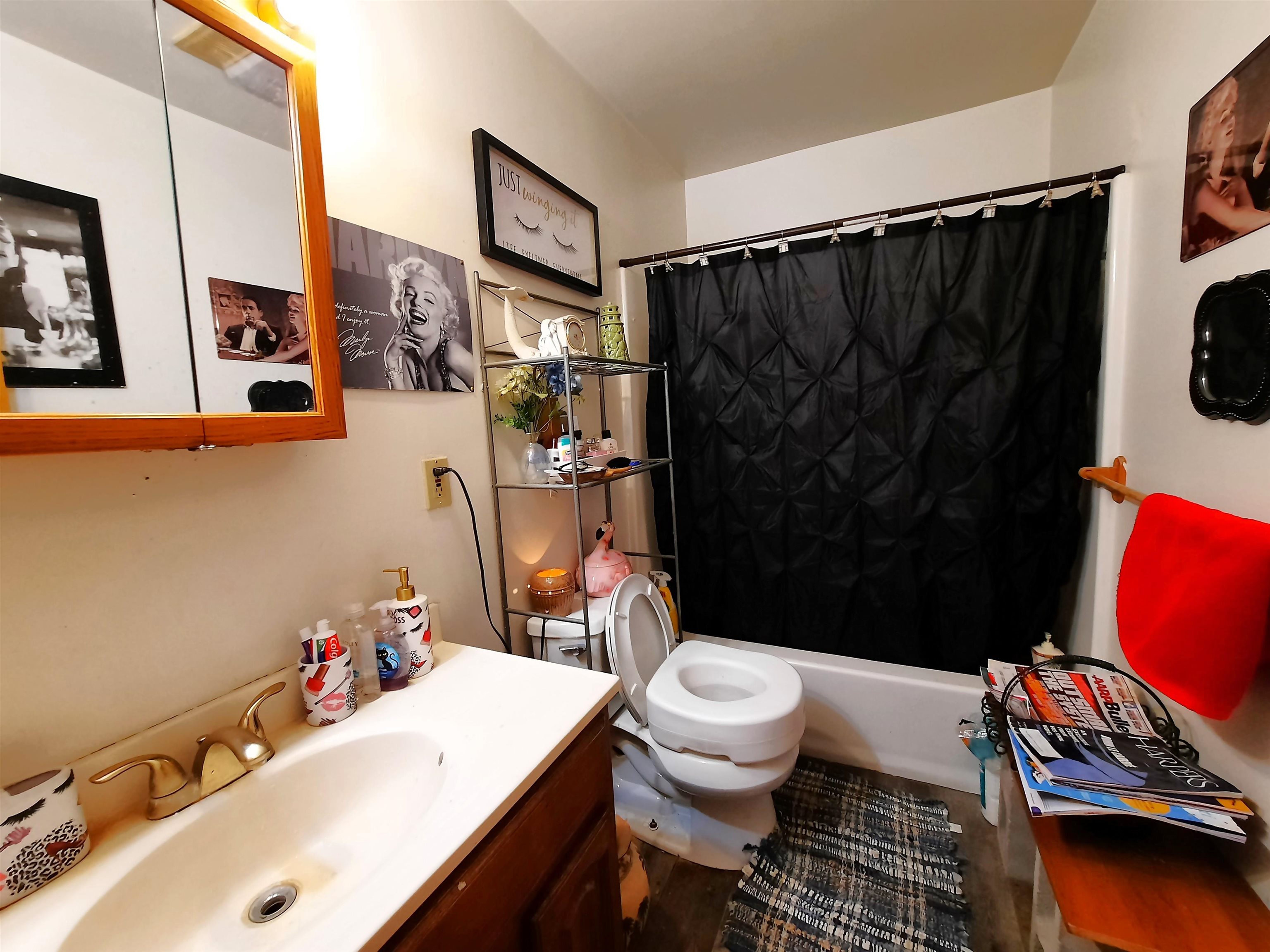 196 W Quincy Avenue, Portola, California image 15