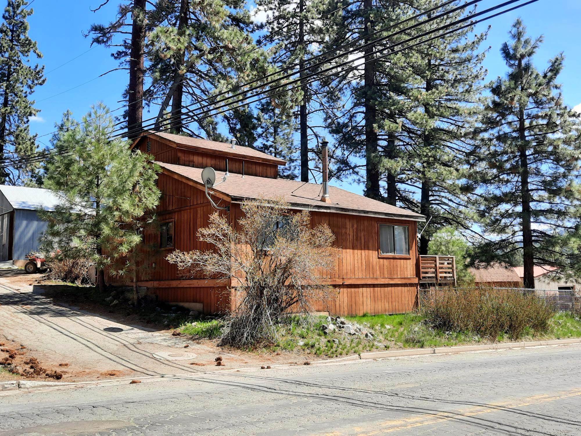 196 W Quincy Avenue, Portola, California image 19