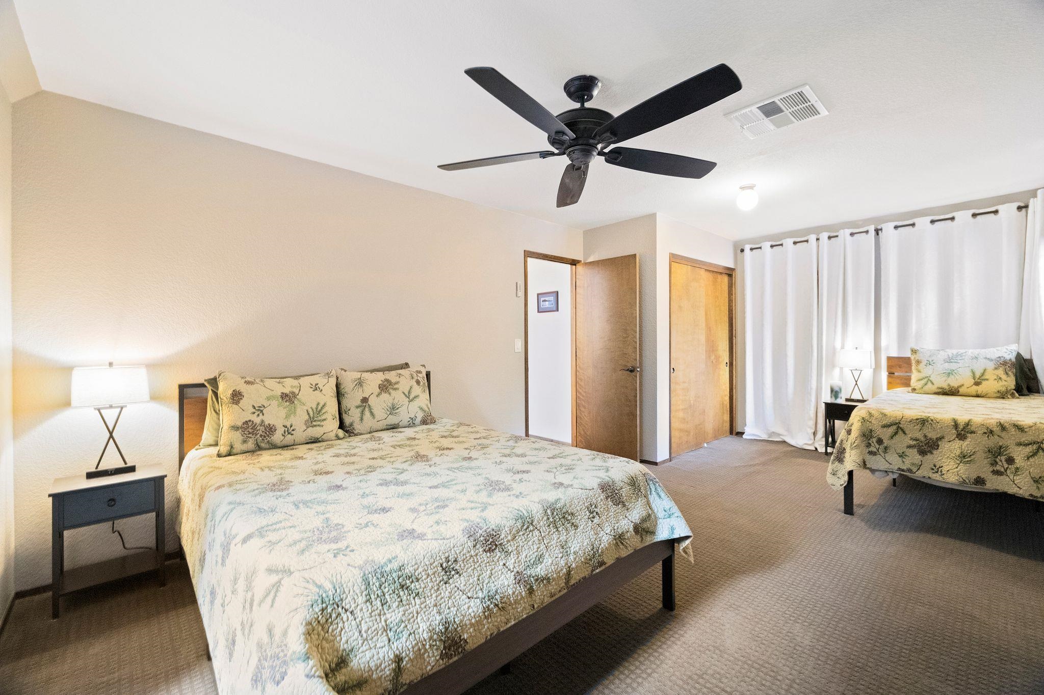 Lake Almanor, California 96137, United States, 3 Bedrooms Bedrooms, ,3 BathroomsBathrooms,Residential,Pending,186902