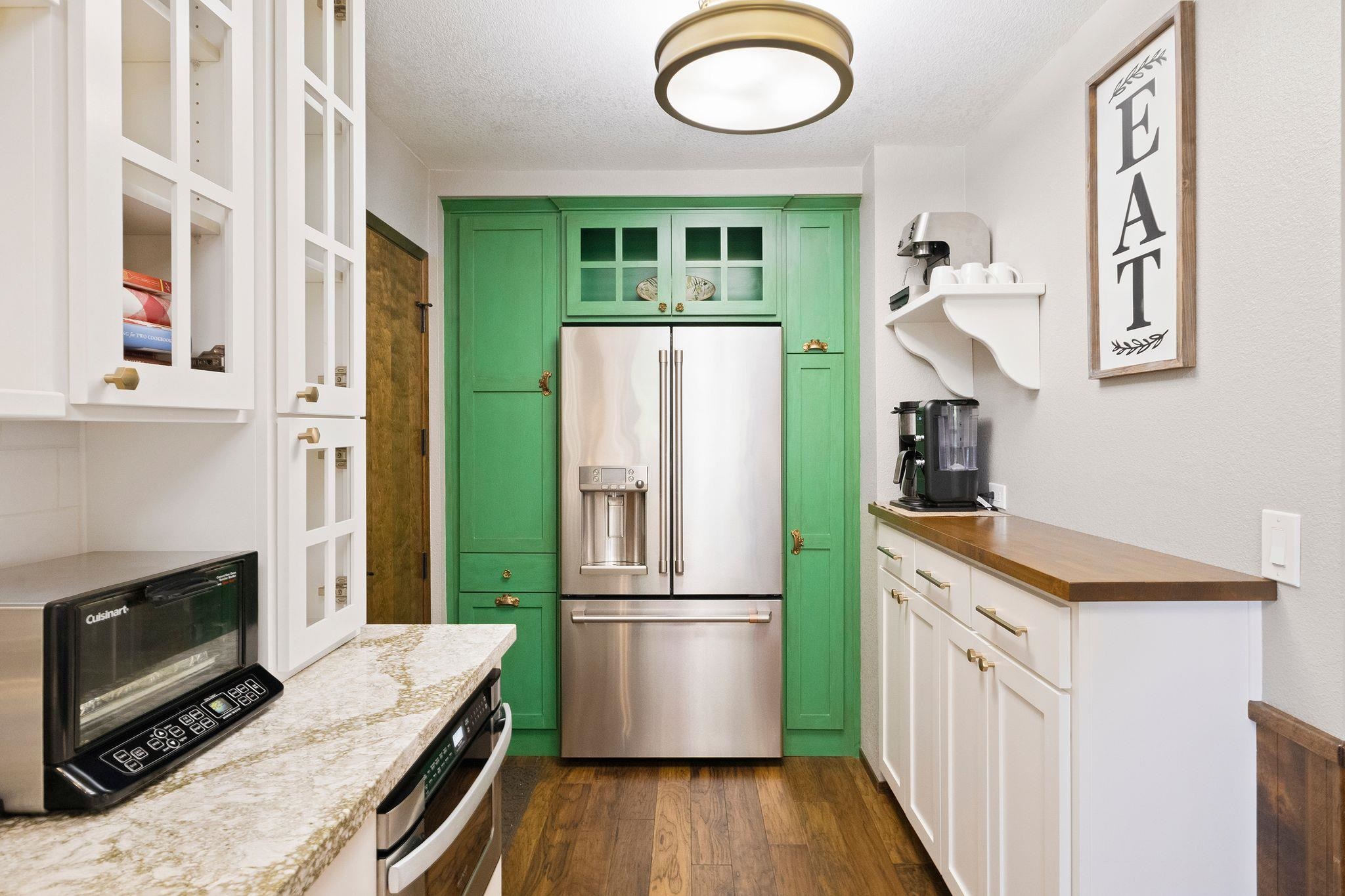 Lake Almanor, California 96137, United States, 3 Bedrooms Bedrooms, ,3 BathroomsBathrooms,Residential,Pending,186902