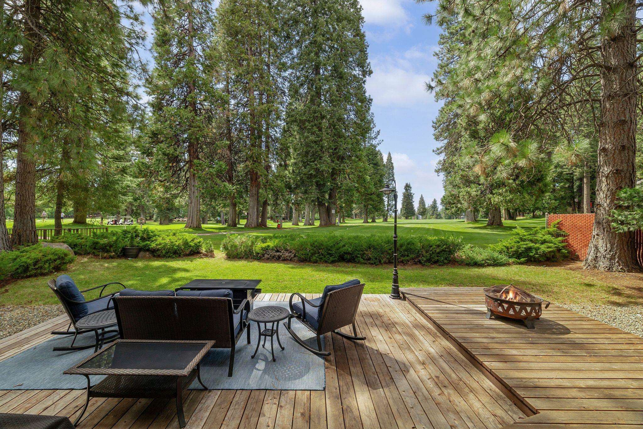 Lake Almanor, California 96137, United States, 3 Bedrooms Bedrooms, ,3 BathroomsBathrooms,Residential,Pending,186902