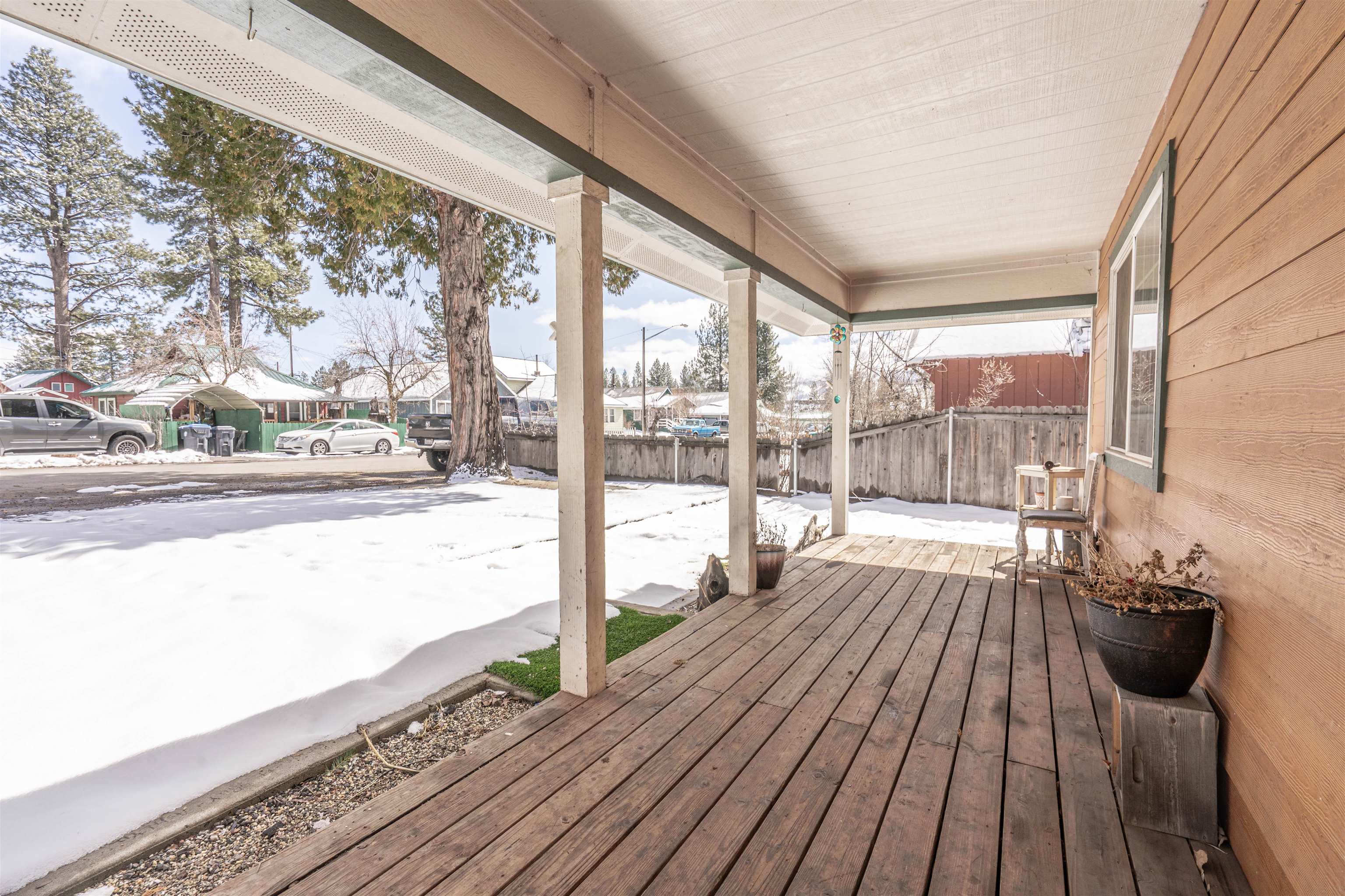 219 N Delwood Street, Westwood, California image 36