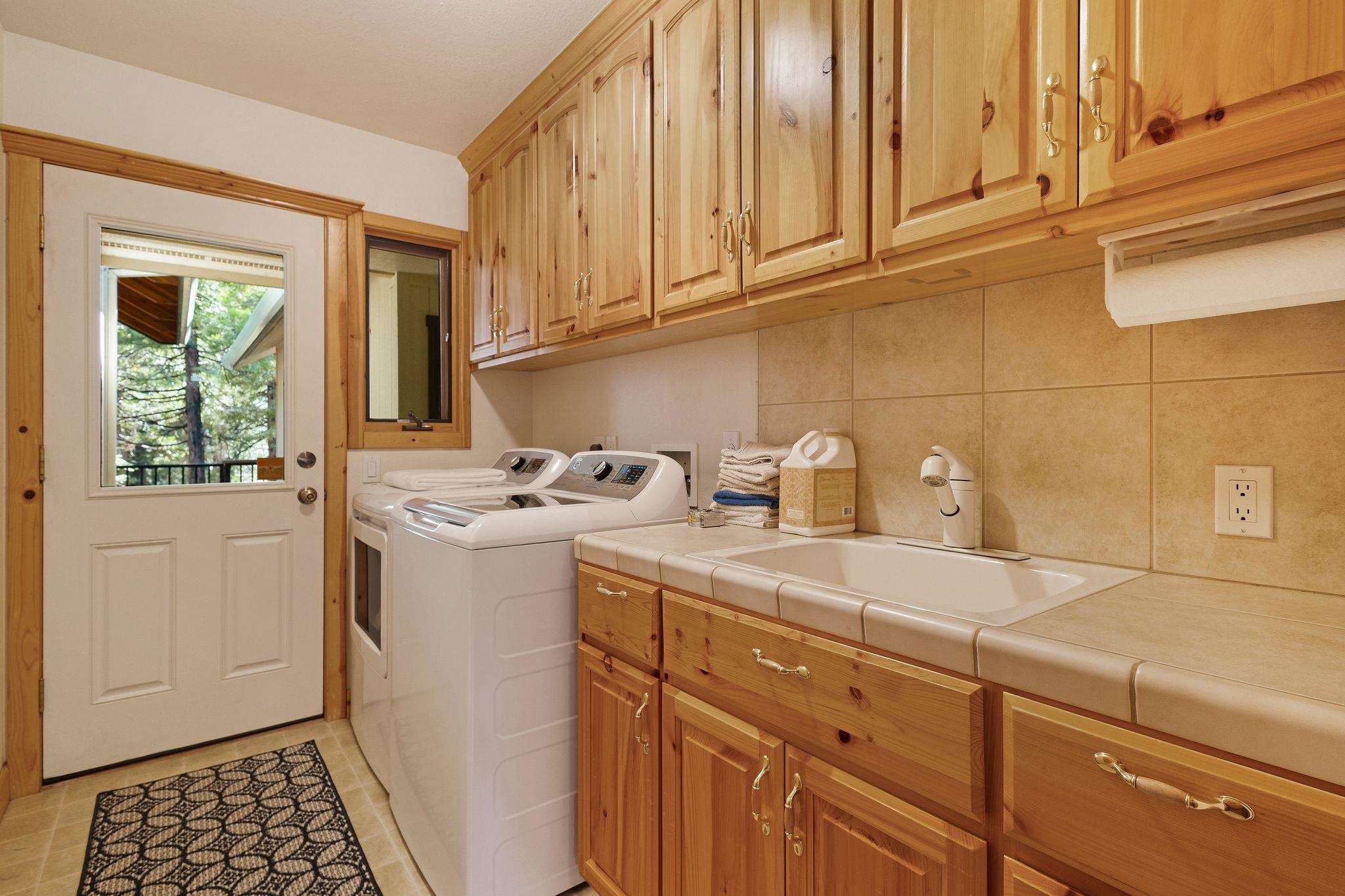 104 Top Of The West Drive, Lake Almanor West, Texas image 31
