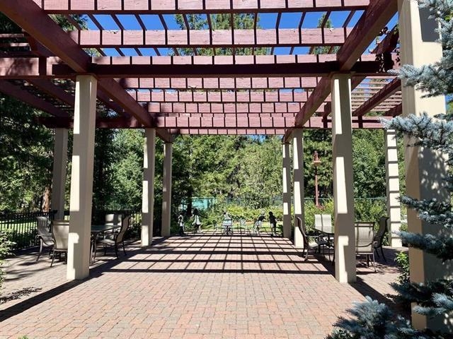 84 Fox Pine Drive, Lake Almanor, Texas image 4