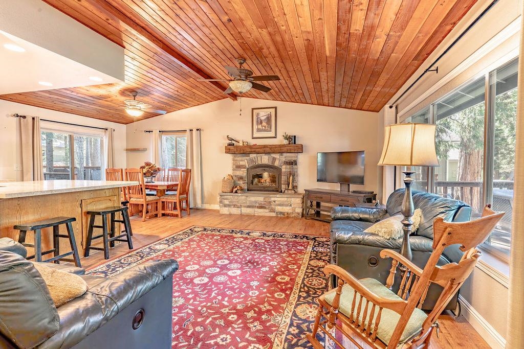 316 N Manzanita Drive, Lake Almanor West, New Mexico image 2