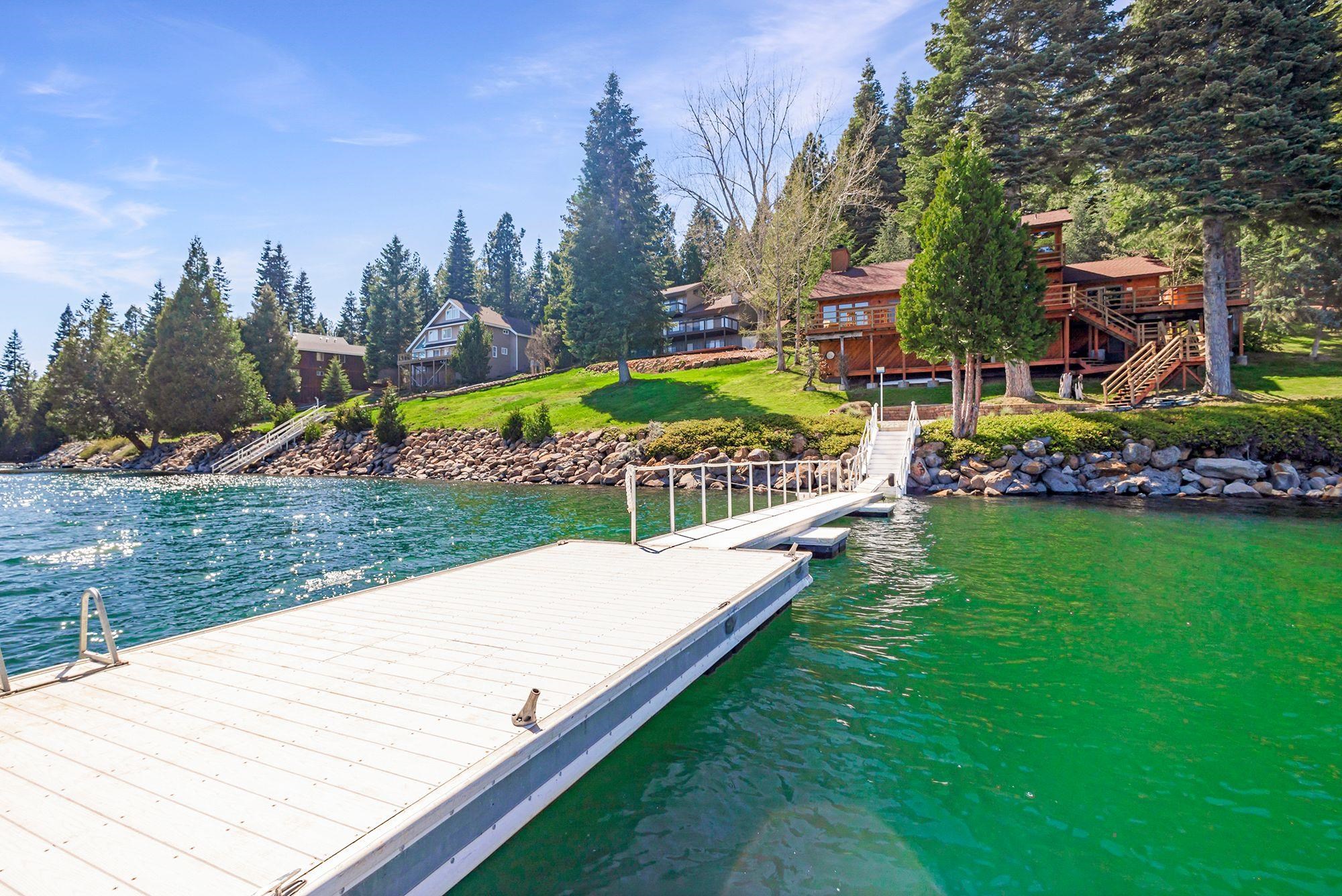 Lake Almanor, California 96137, United States, 4 Bedrooms Bedrooms, ,3 BathroomsBathrooms,Residential,Active,58991