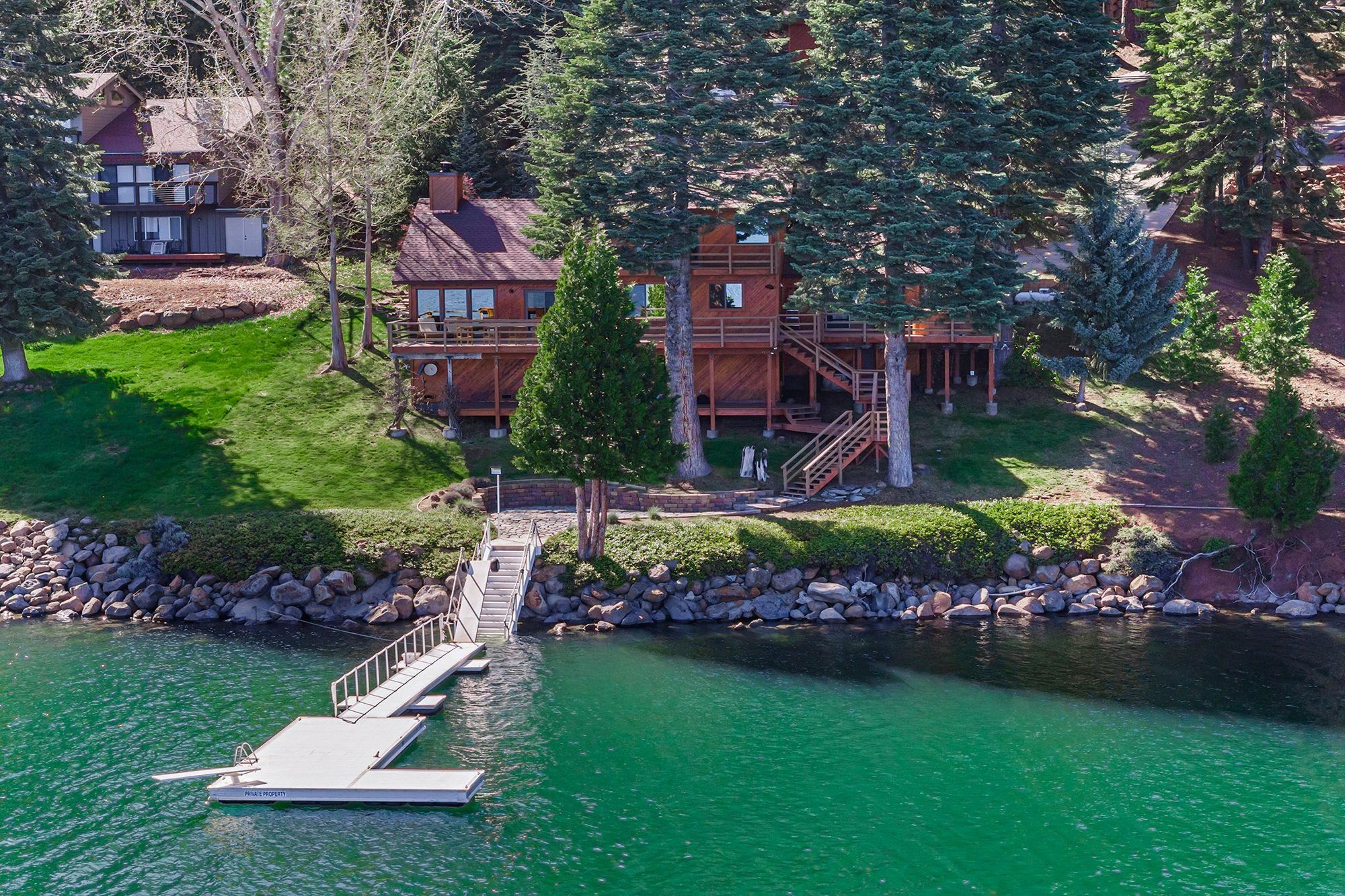 Lake Almanor, California 96137, United States, 4 Bedrooms Bedrooms, ,3 BathroomsBathrooms,Residential,Active,58991