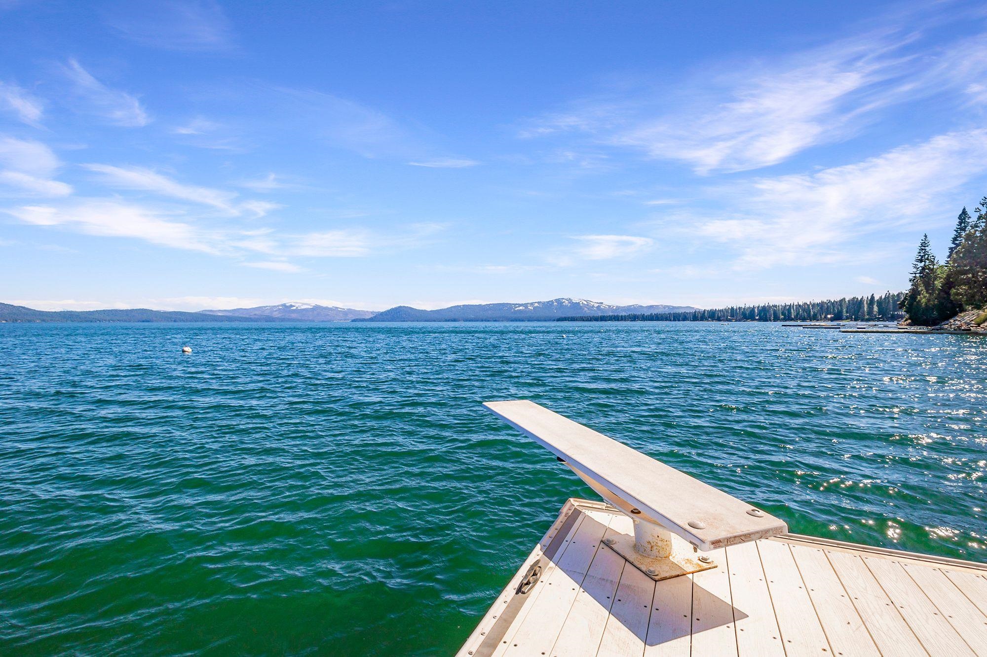 Lake Almanor, California 96137, United States, 4 Bedrooms Bedrooms, ,3 BathroomsBathrooms,Residential,Active,58991