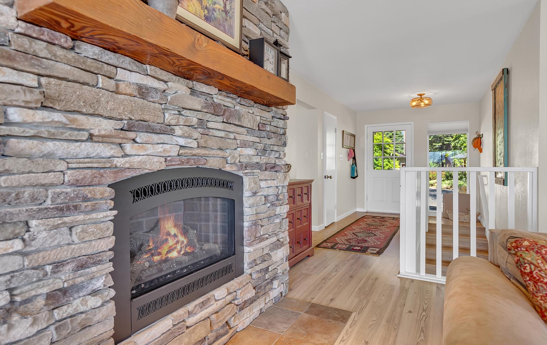 1349 E Lassen View Drive, Lake Almanor, Ohio image 9